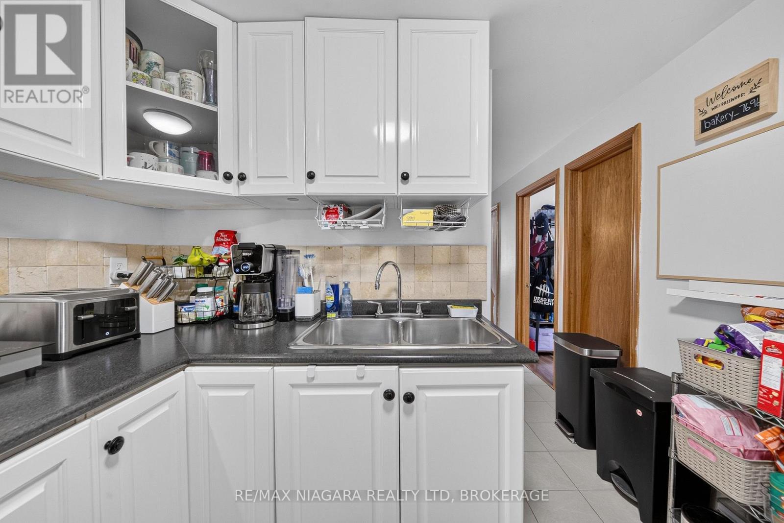 6235 Drummond Road, Niagara Falls, Ontario  L2G 4M5 - Photo 34 - X13612460