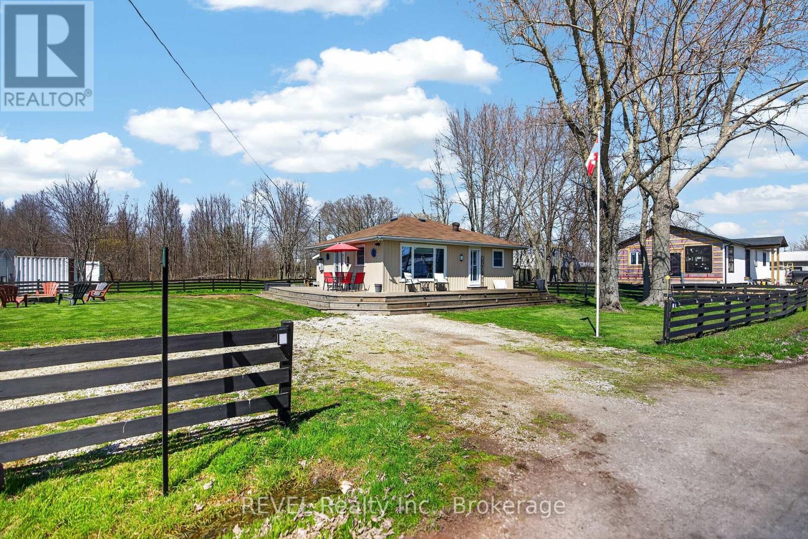 11 Walter Drive, Haldimand, Ontario  N0A 1L0 - Photo 2 - X13612590