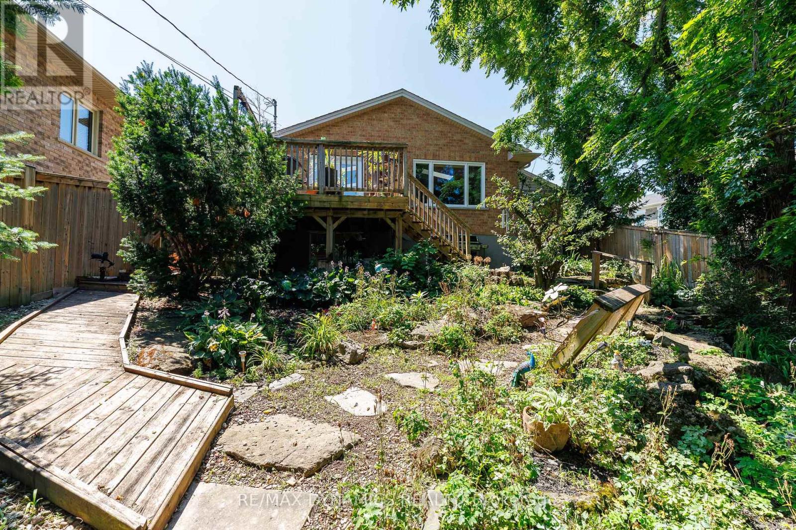 53 Mountain Street, St. Catharines, Ontario  L2T 2S6 - Photo 29 - X13612616