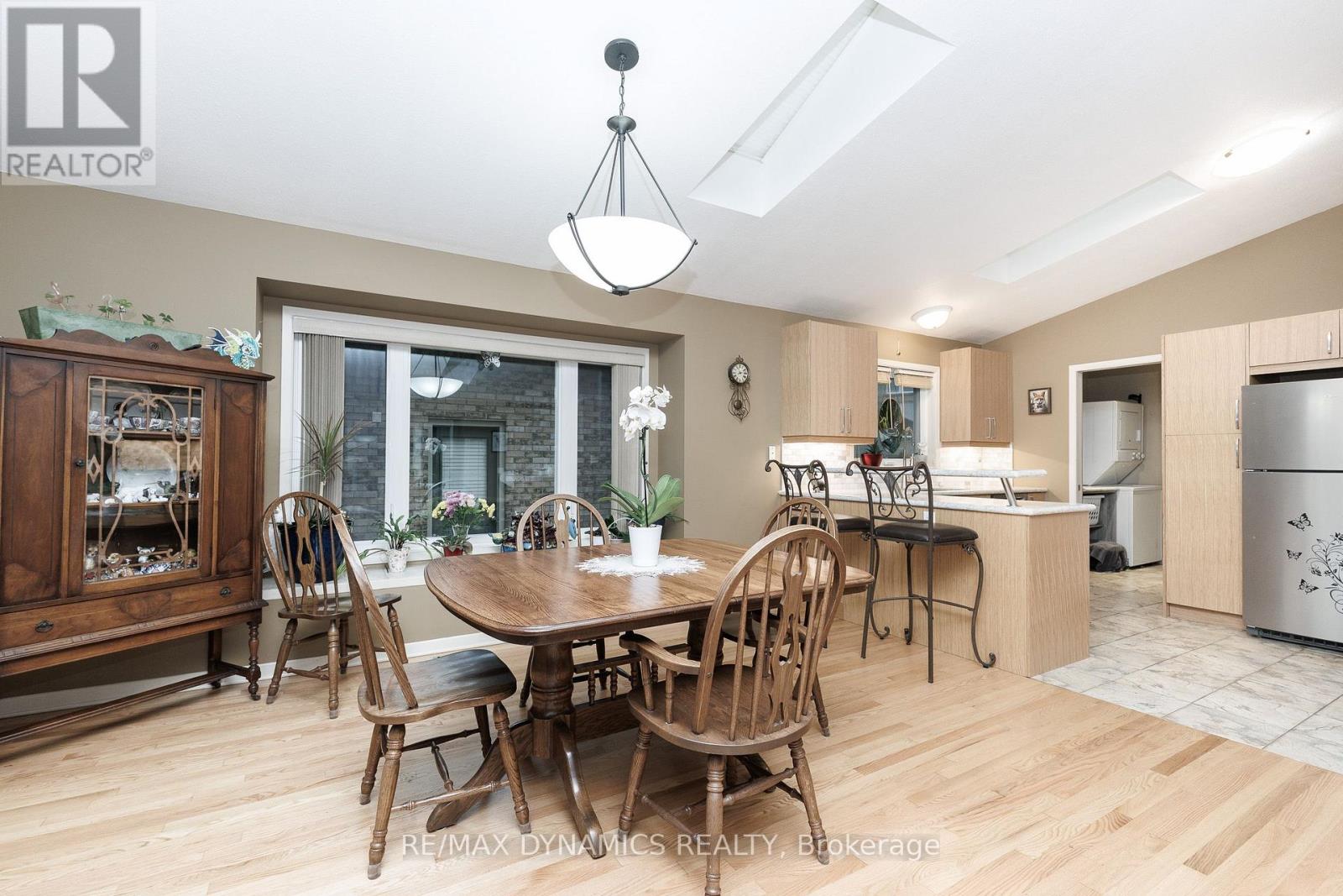 53 Mountain Street, St. Catharines, Ontario  L2T 2S6 - Photo 8 - X13612616
