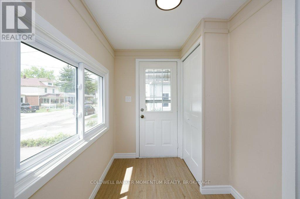 6437 Culp Street, Niagara Falls, Ontario  L2G 2C2 - Photo 4 - X13612670