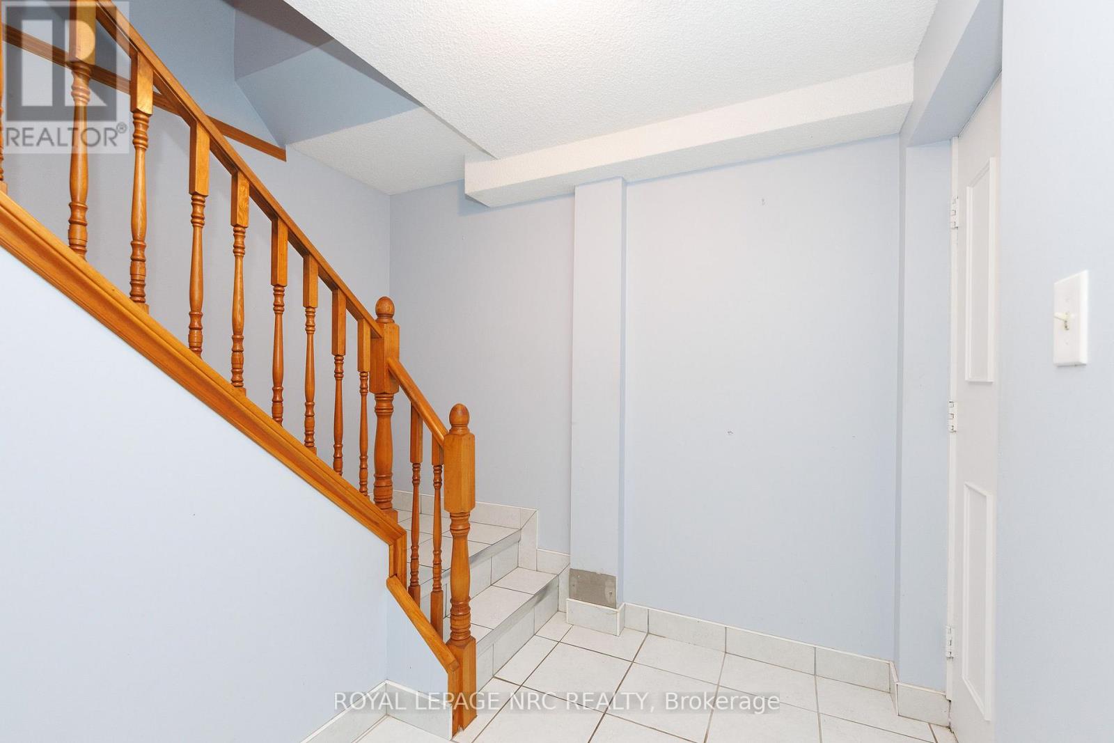 6313 Crawford Street, Niagara Falls, Ontario  L2E 5Y8 - Photo 30 - X13612822