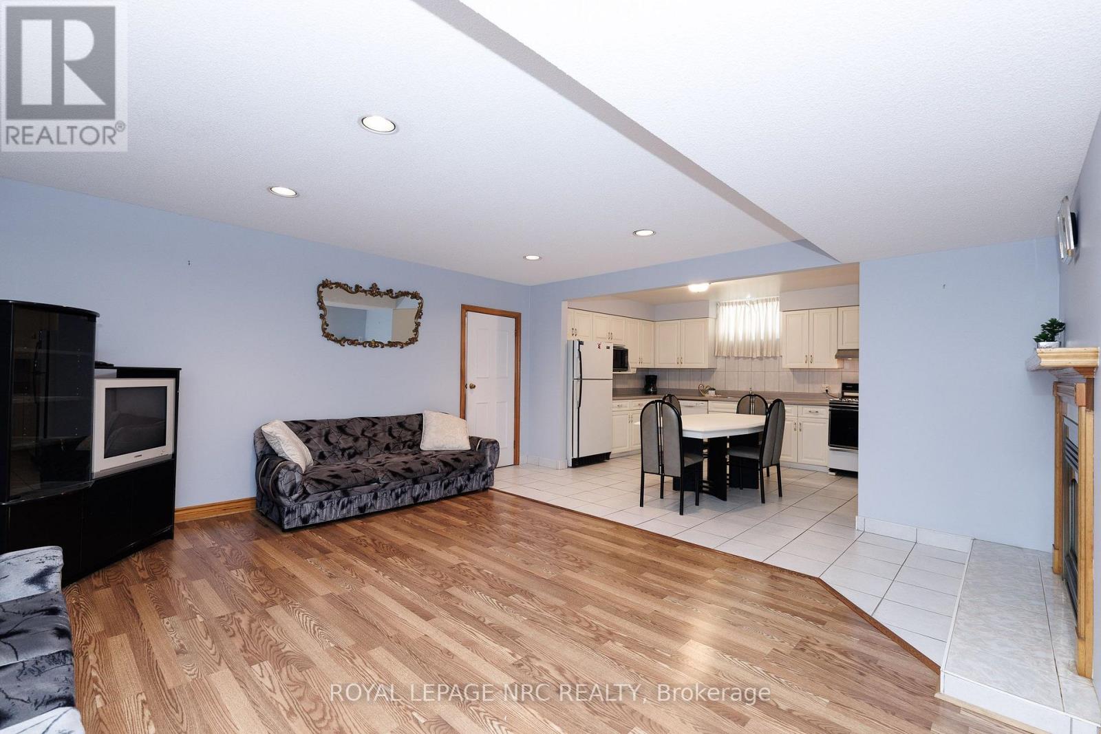 6313 Crawford Street, Niagara Falls, Ontario  L2E 5Y8 - Photo 32 - X13612822