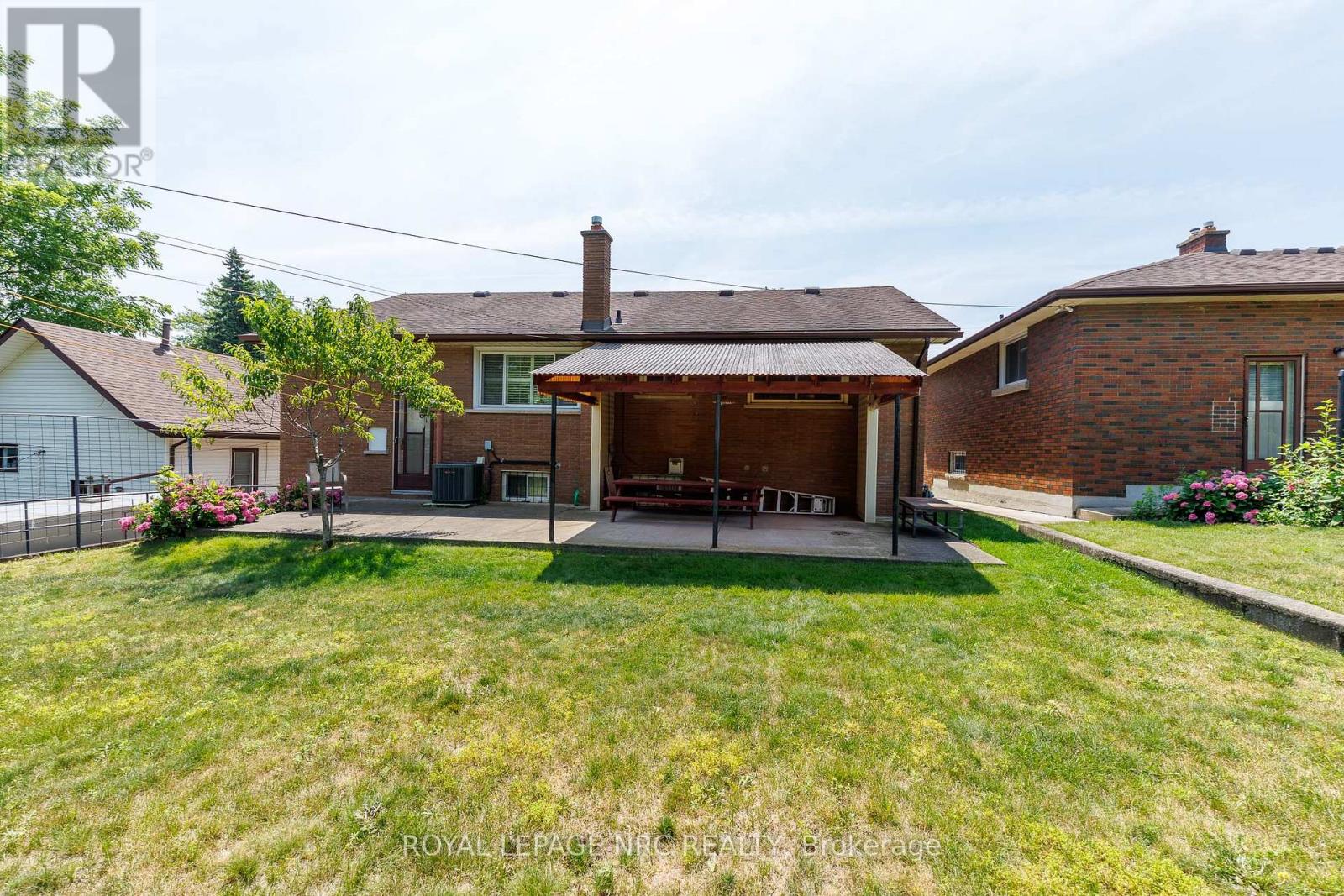 6313 Crawford Street, Niagara Falls, Ontario  L2E 5Y8 - Photo 7 - X13612822