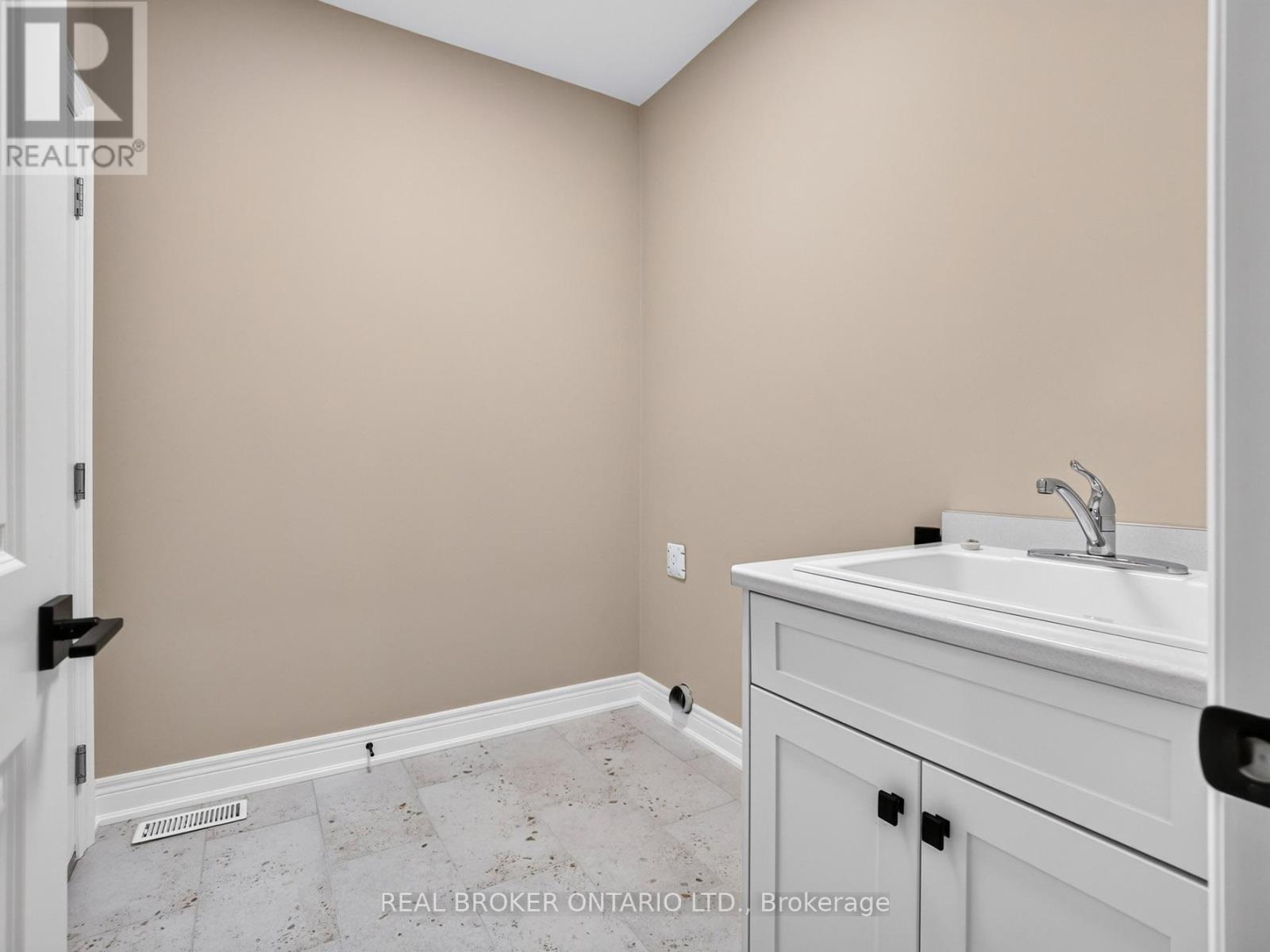 20 Austin Drive, Welland, Ontario  L3C 0J8 - Photo 24 - X13612954