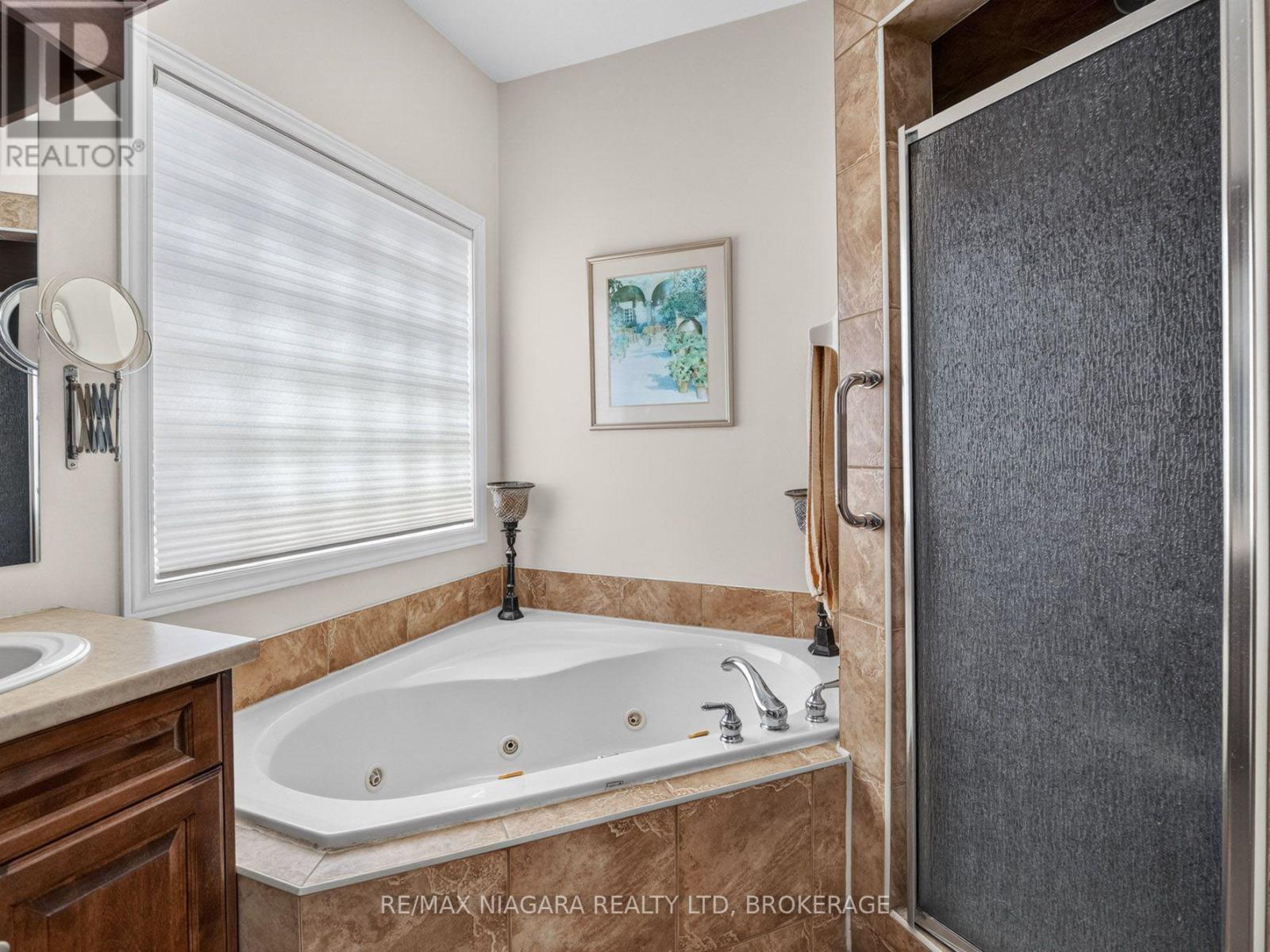 375 Jasmine Court, Fort Erie, Ontario  L2A 6P8 - Photo 25 - X13612978
