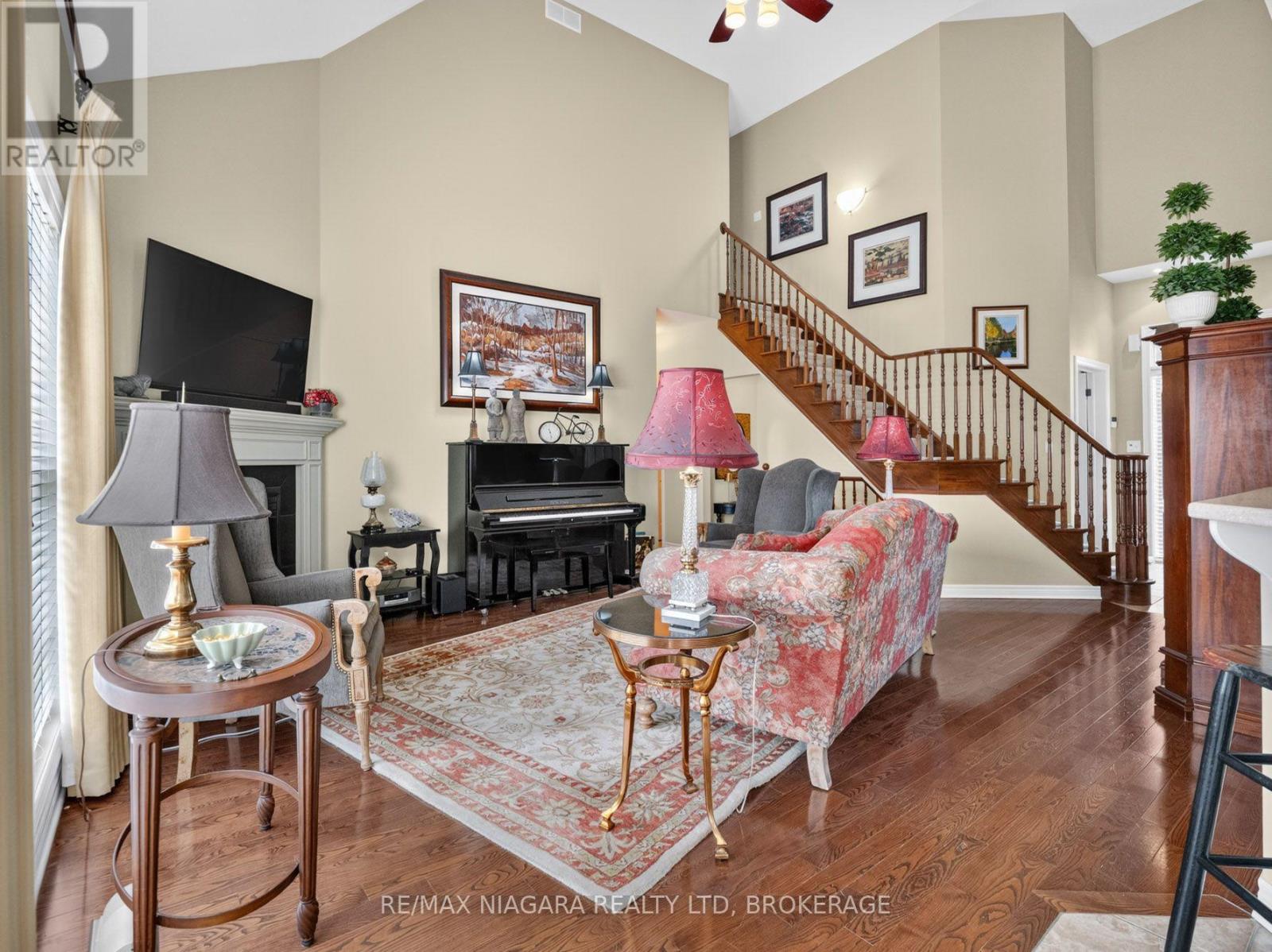 375 Jasmine Court, Fort Erie, Ontario  L2A 6P8 - Photo 6 - X13612978