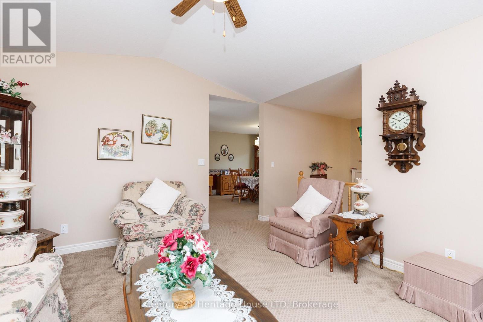 121 Rochelle Crescent, Fort Erie, Ontario  L0S 1N0 - Photo 11 - X13613106