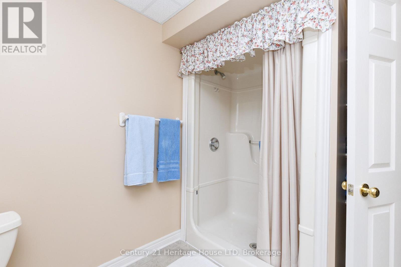 121 Rochelle Crescent, Fort Erie, Ontario  L0S 1N0 - Photo 33 - X13613106