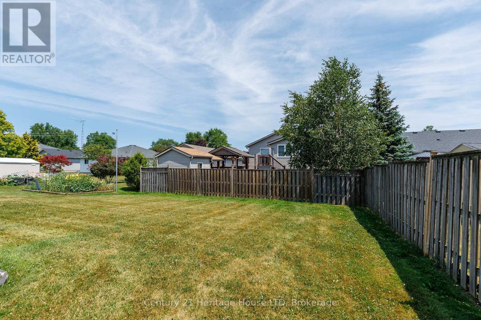 121 Rochelle Crescent, Fort Erie, Ontario  L0S 1N0 - Photo 37 - X13613106