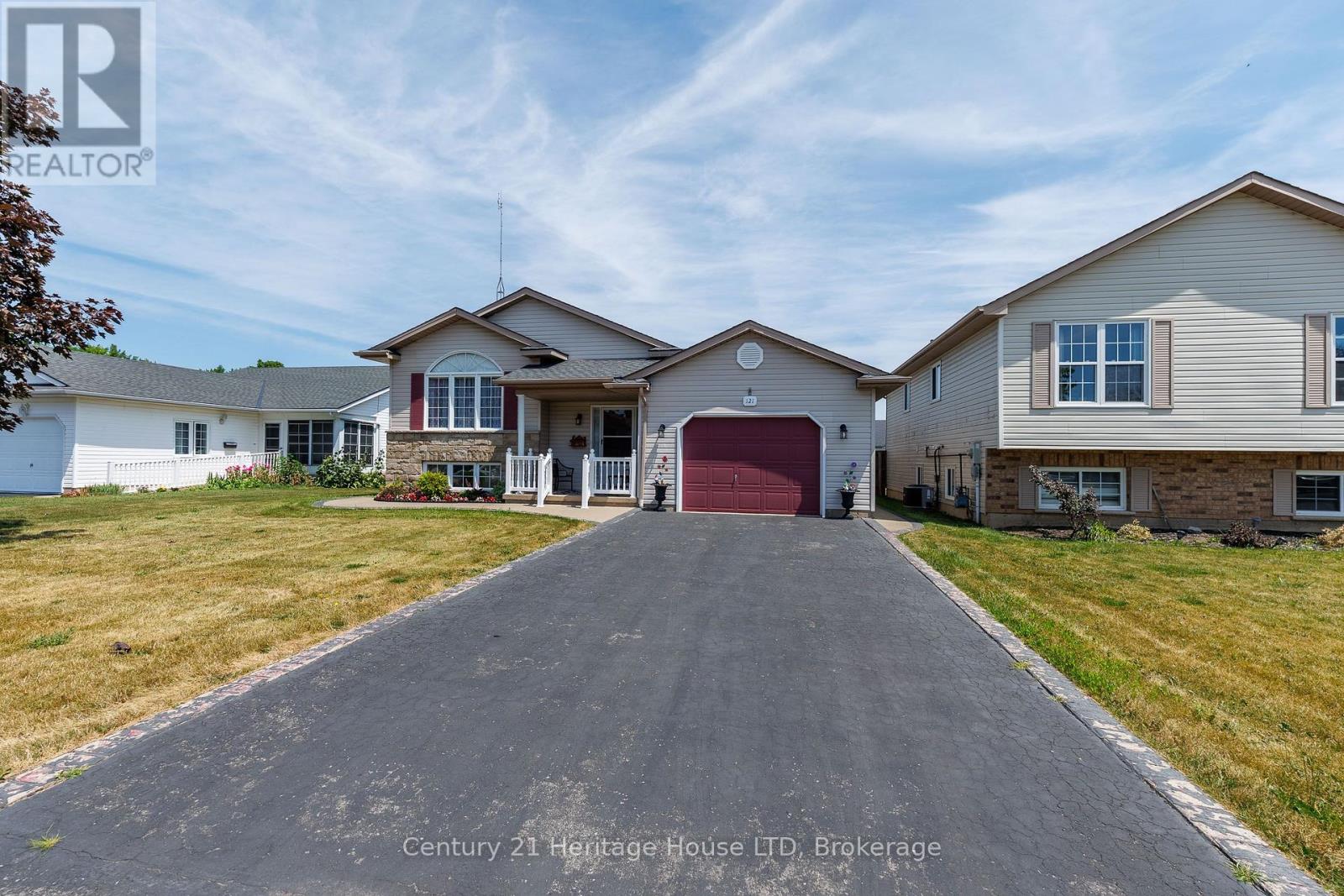 121 Rochelle Crescent, Fort Erie, Ontario  L0S 1N0 - Photo 7 - X13613106