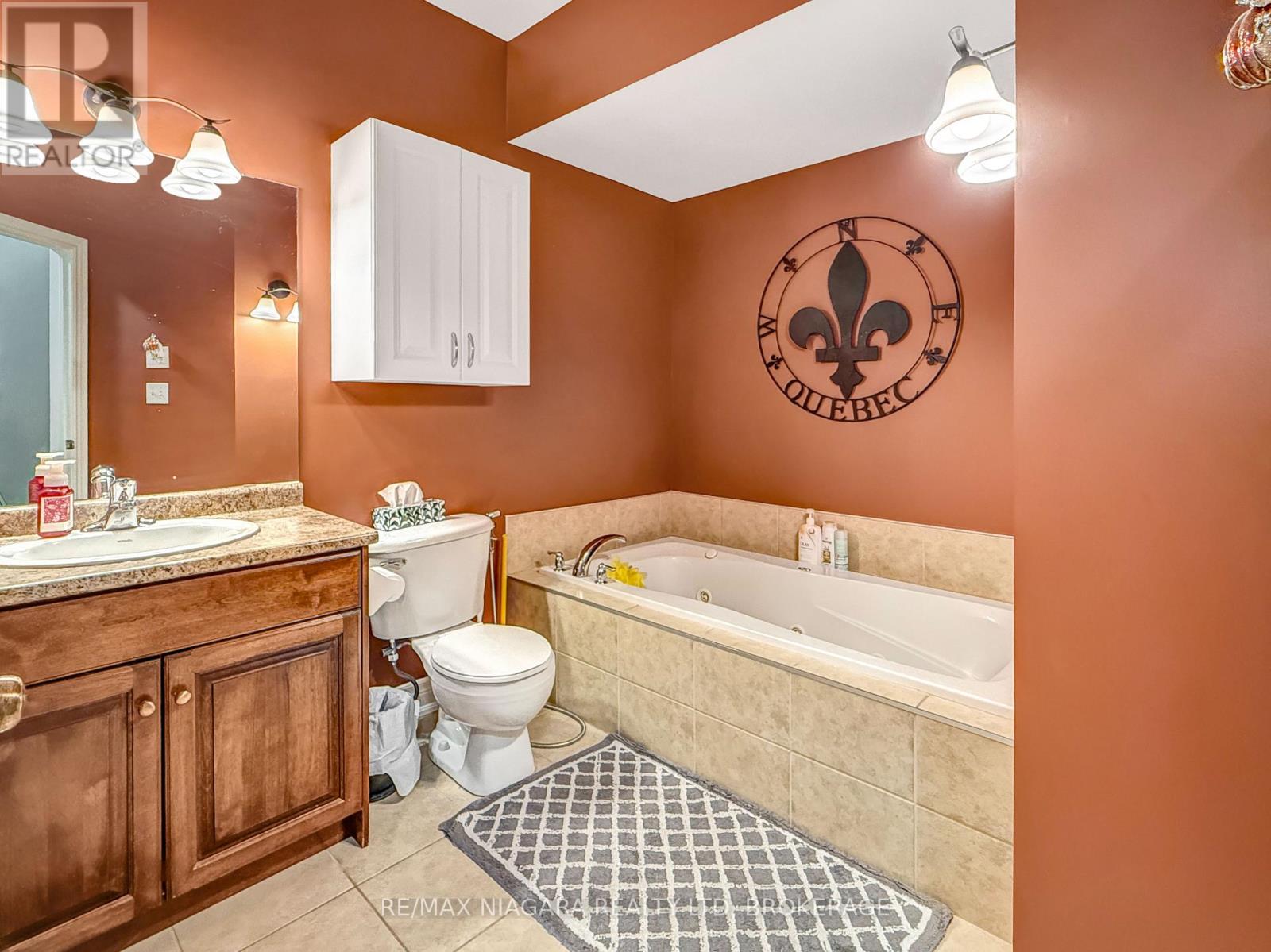 3927 Lower Coach Road, Fort Erie, Ontario  L0S 1S0 - Photo 18 - X13613364