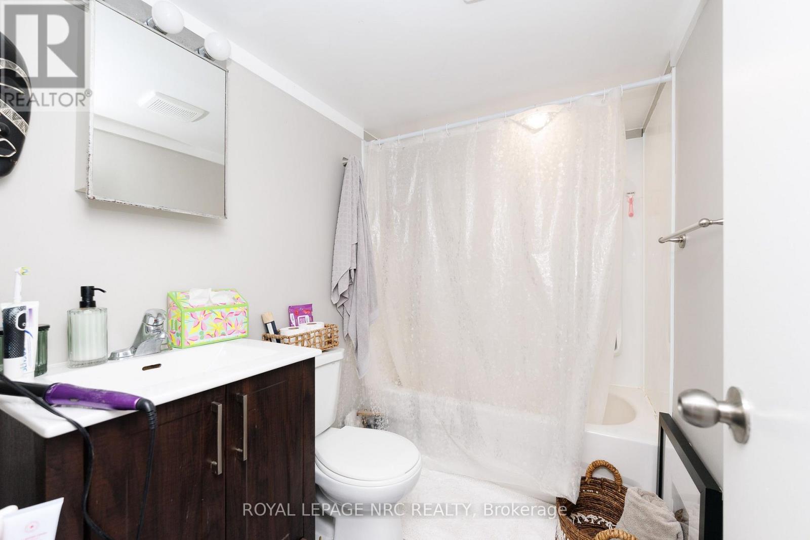 199 Russell Avenue, St. Catharines, Ontario  L2R 1W9 - Photo 19 - X13613366