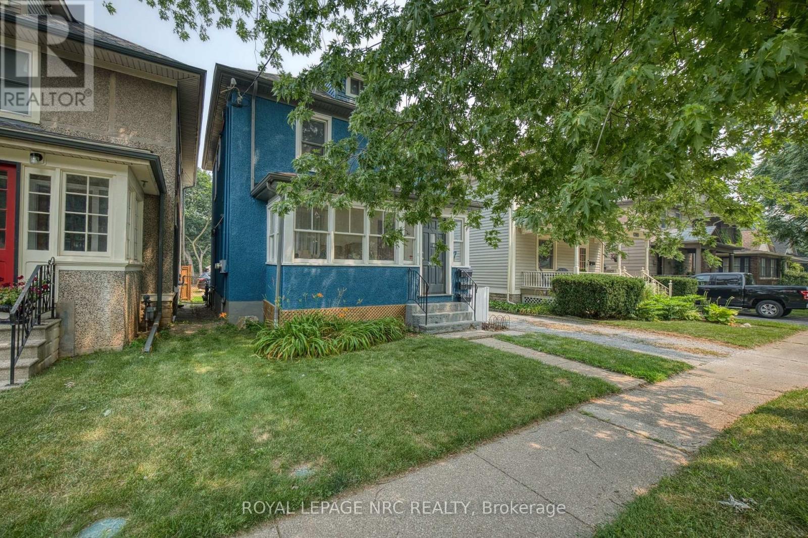199 Russell Avenue, St. Catharines, Ontario  L2R 1W9 - Photo 2 - X13613366