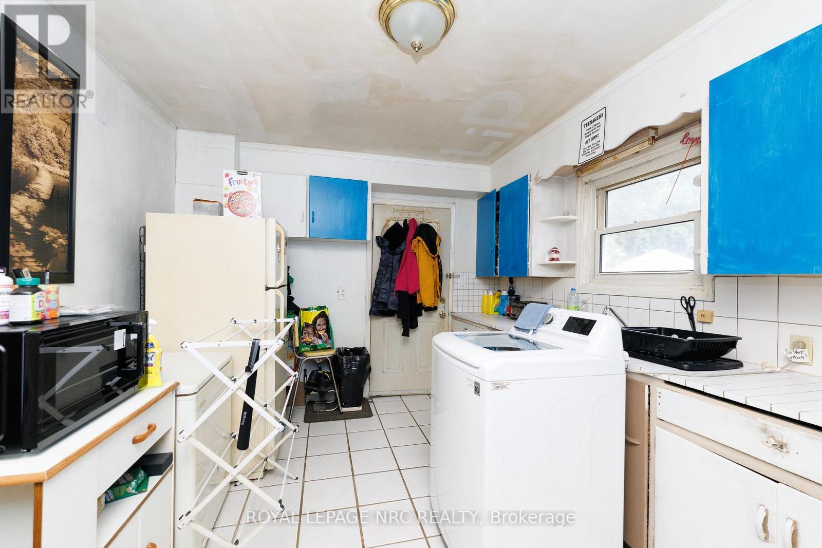 199 Russell Avenue, St. Catharines, Ontario  L2R 1W9 - Photo 6 - X13613366