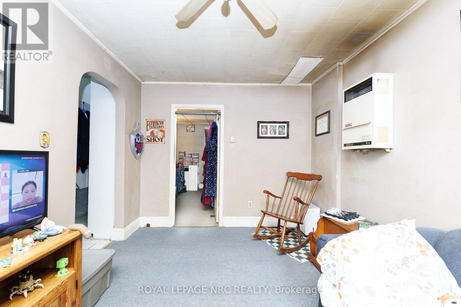199 Russell Avenue, St. Catharines, Ontario  L2R 1W9 - Photo 9 - X13613366