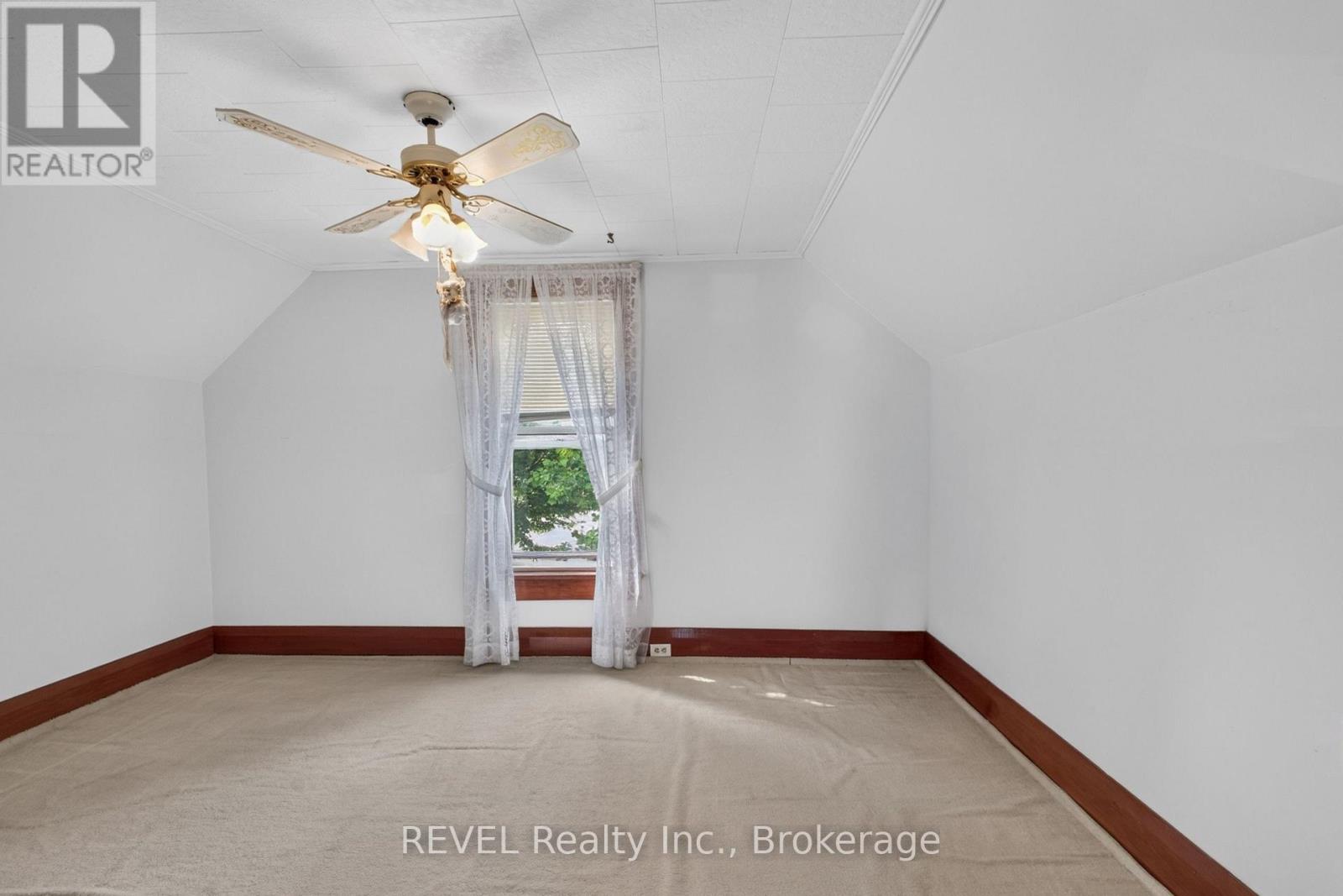 350 Phipps Street, Fort Erie, Ontario  L2A 2V8 - Photo 13 - X13613972