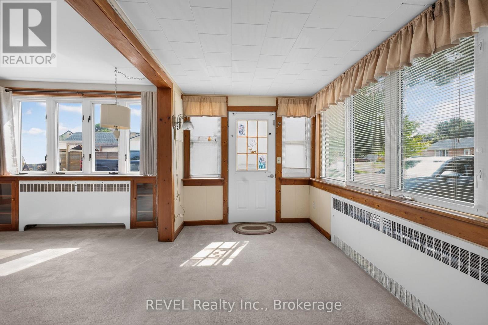 350 Phipps Street, Fort Erie, Ontario  L2A 2V8 - Photo 7 - X13613972