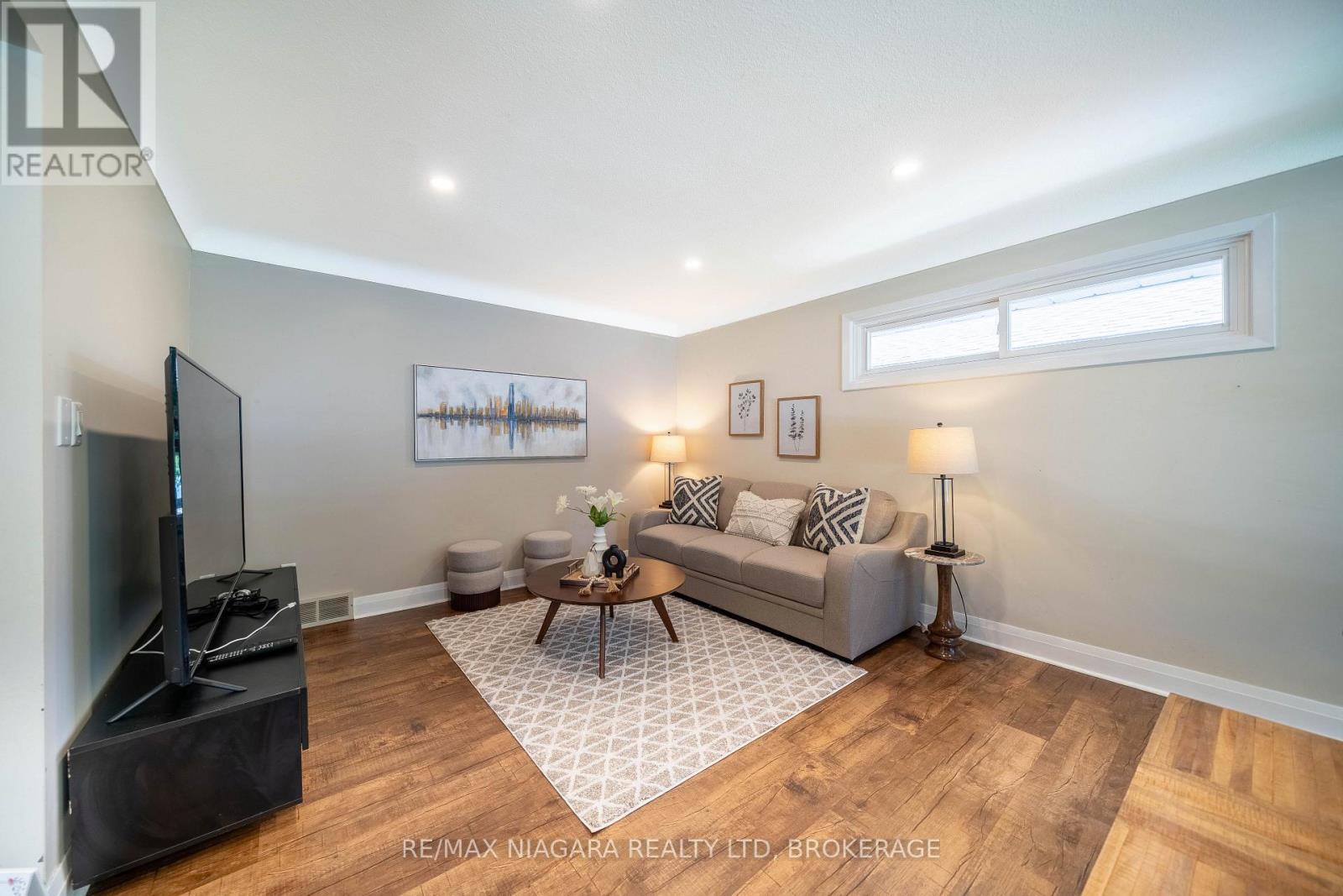 15 Springbank Drive, St. Catharines, Ontario  L2S 2K1 - Photo 14 - X13614000
