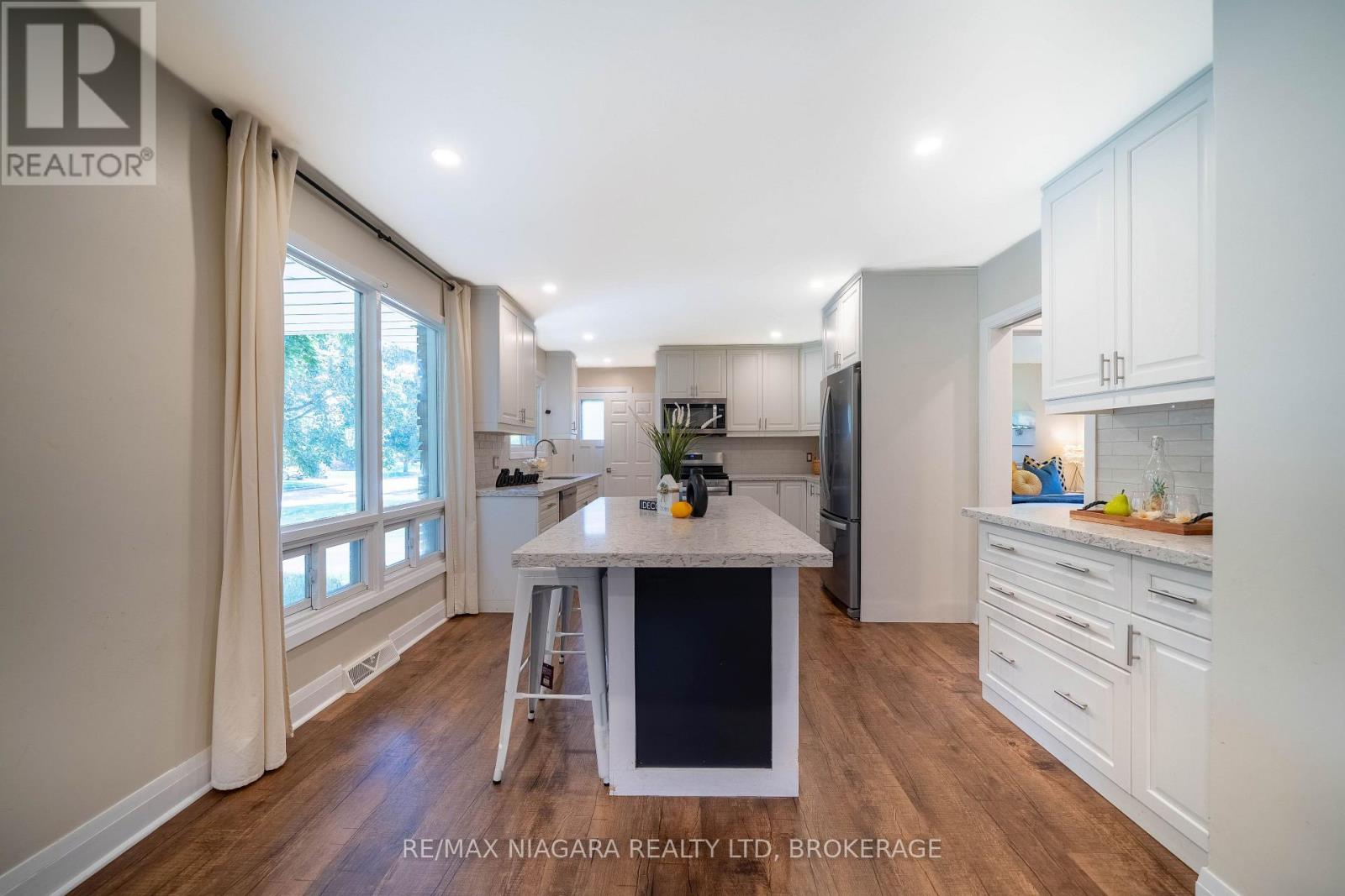 15 Springbank Drive, St. Catharines, Ontario  L2S 2K1 - Photo 6 - X13614000