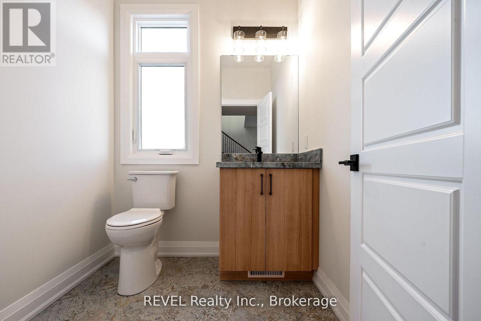 1186 Uppers Lane, Thorold, Ontario  L2V 0H1 - Photo 11 - X13614008