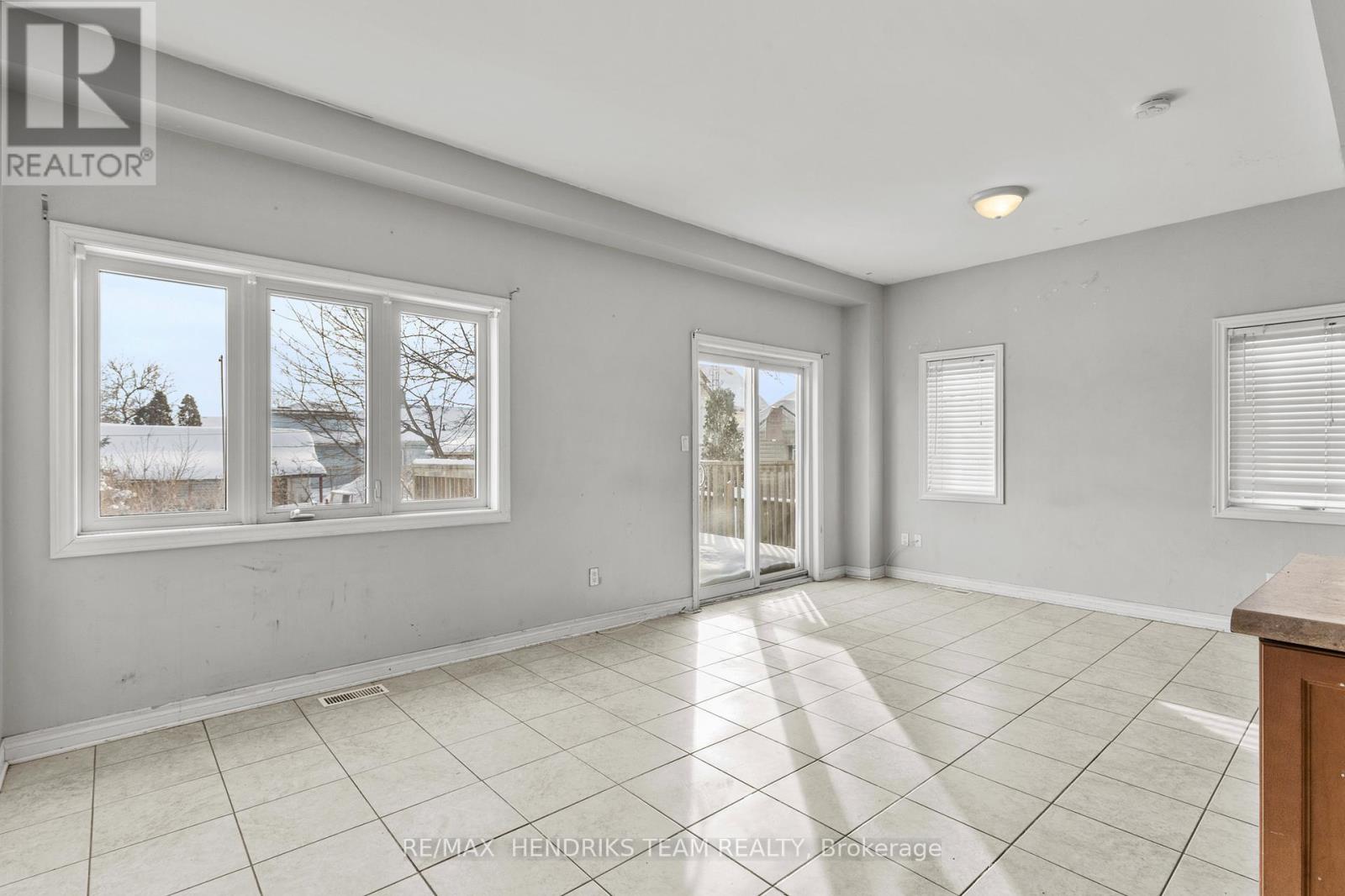 2 Townline Road E, Thorold, Ontario  L2V 2C3 - Photo 11 - X13614098