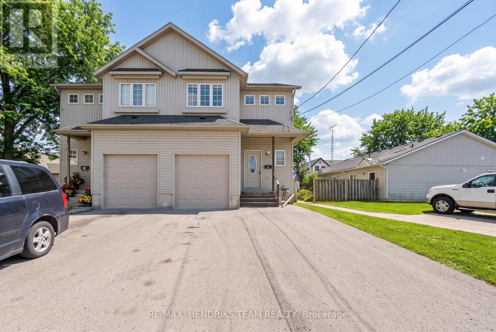 2 Townline Road E, Thorold, Ontario  L2V 2C3 - Photo 2 - X13614098