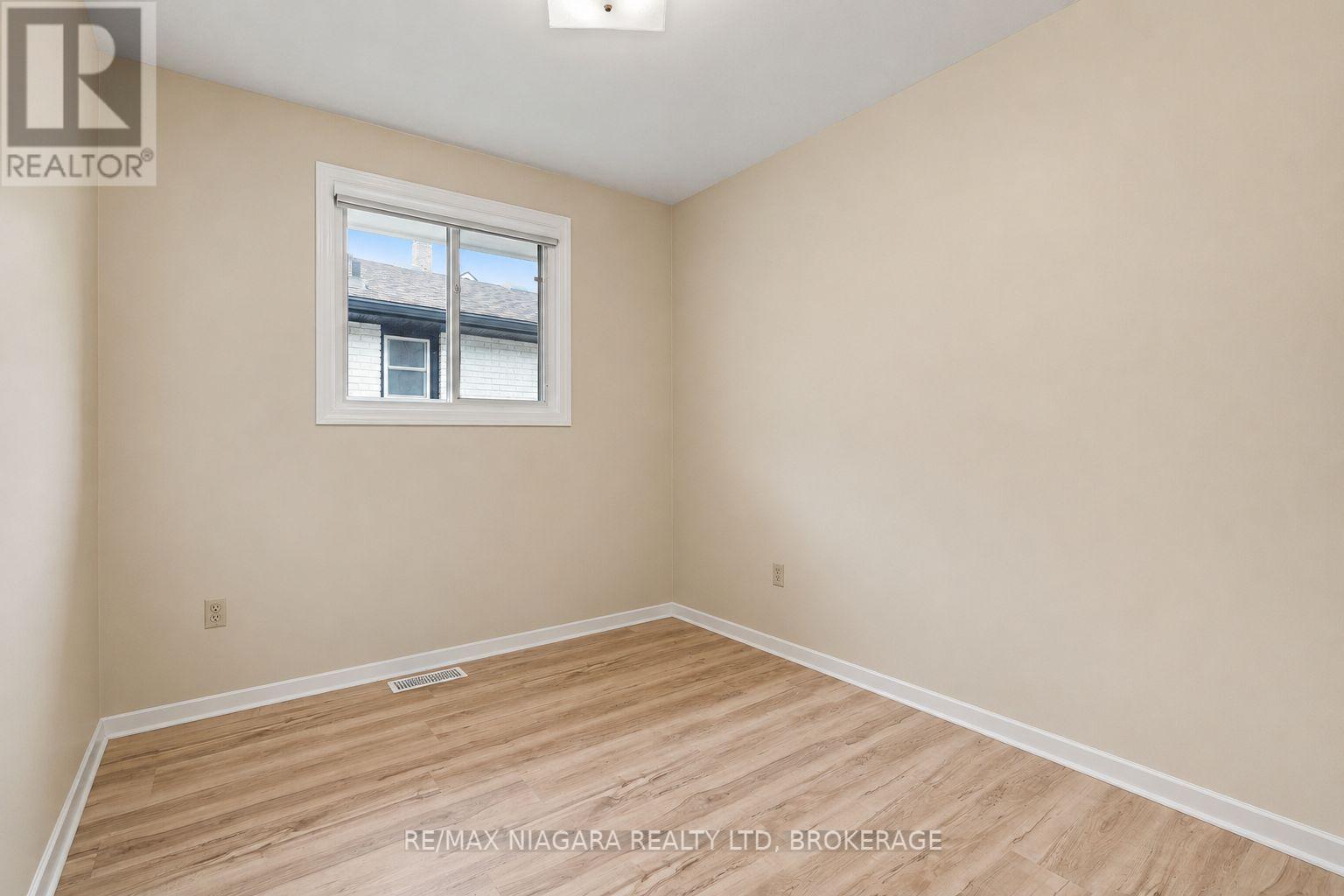 476 Scott Street, St. Catharines, Ontario  L2M 3X2 - Photo 21 - X13614452