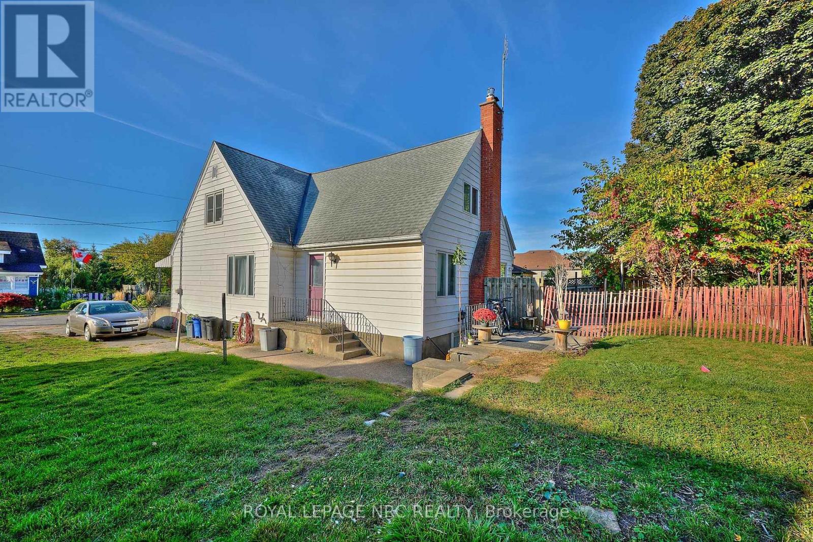 6437 Barker Street, Niagara Falls, Ontario  L2G 1Y6 - Photo 3 - X13614634
