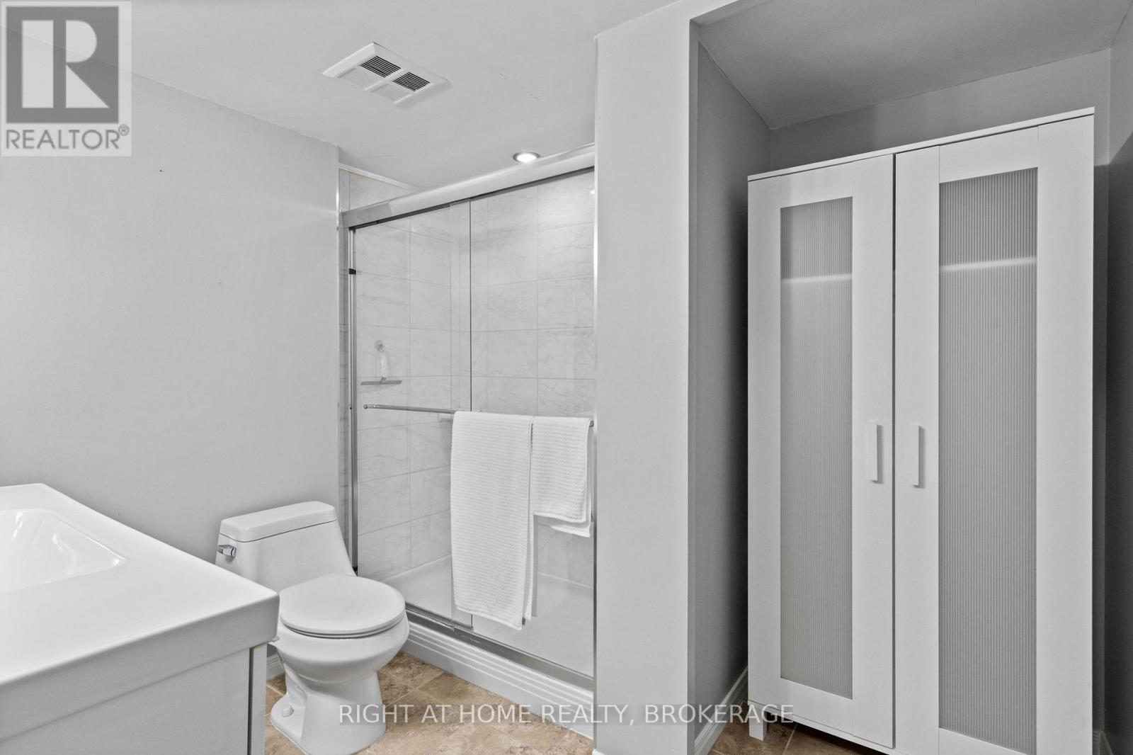 801 - 162 Martindale Road, St. Catharines, Ontario  L2S 3S4 - Photo 21 - X13615560