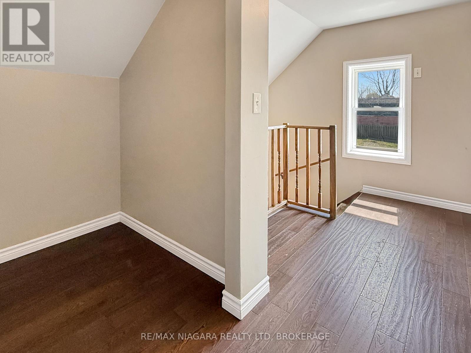 351 Brock Street, Fort Erie, Ontario  L2A 2X4 - Photo 11 - X13616046