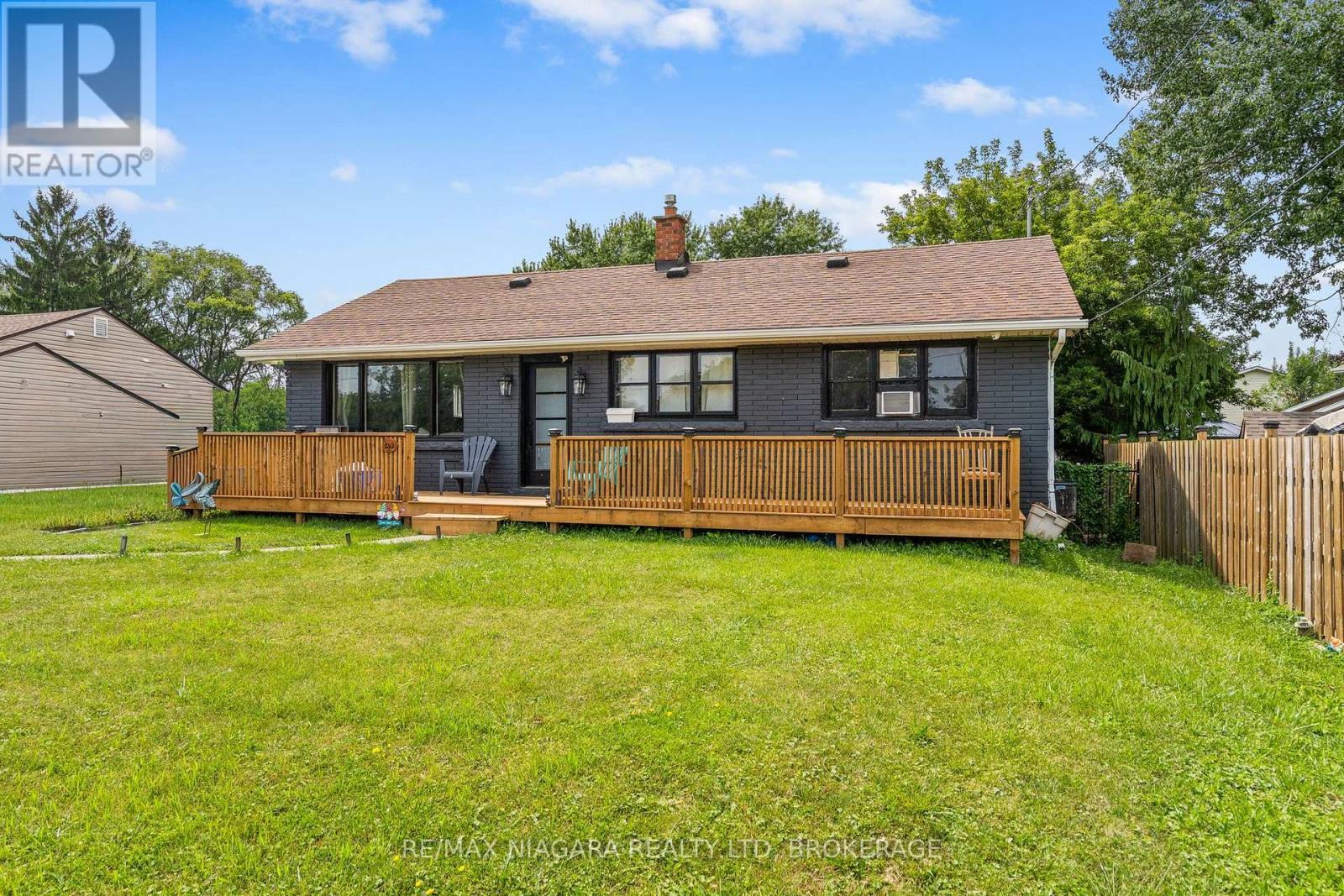 163 Rice Road W, Welland, Ontario  L3C 2V7 - Photo 2 - X13616224