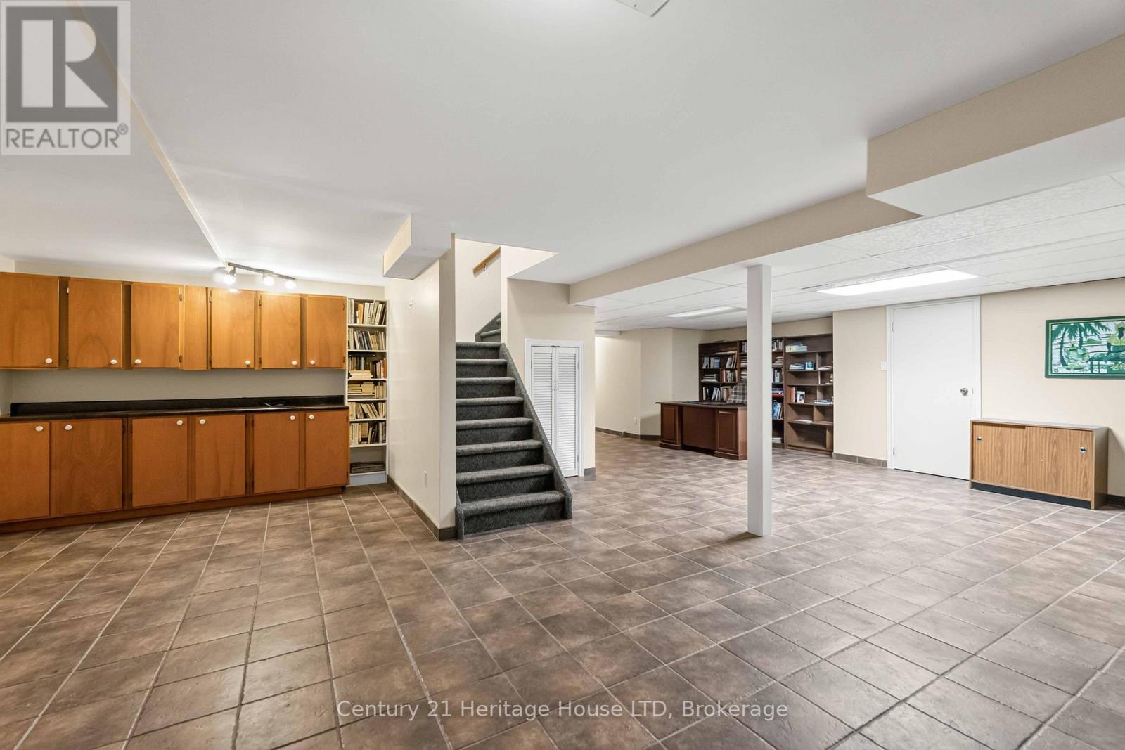 6254 Gore Street, Niagara Falls, Ontario  L2J 4G5 - Photo 20 - X13616682