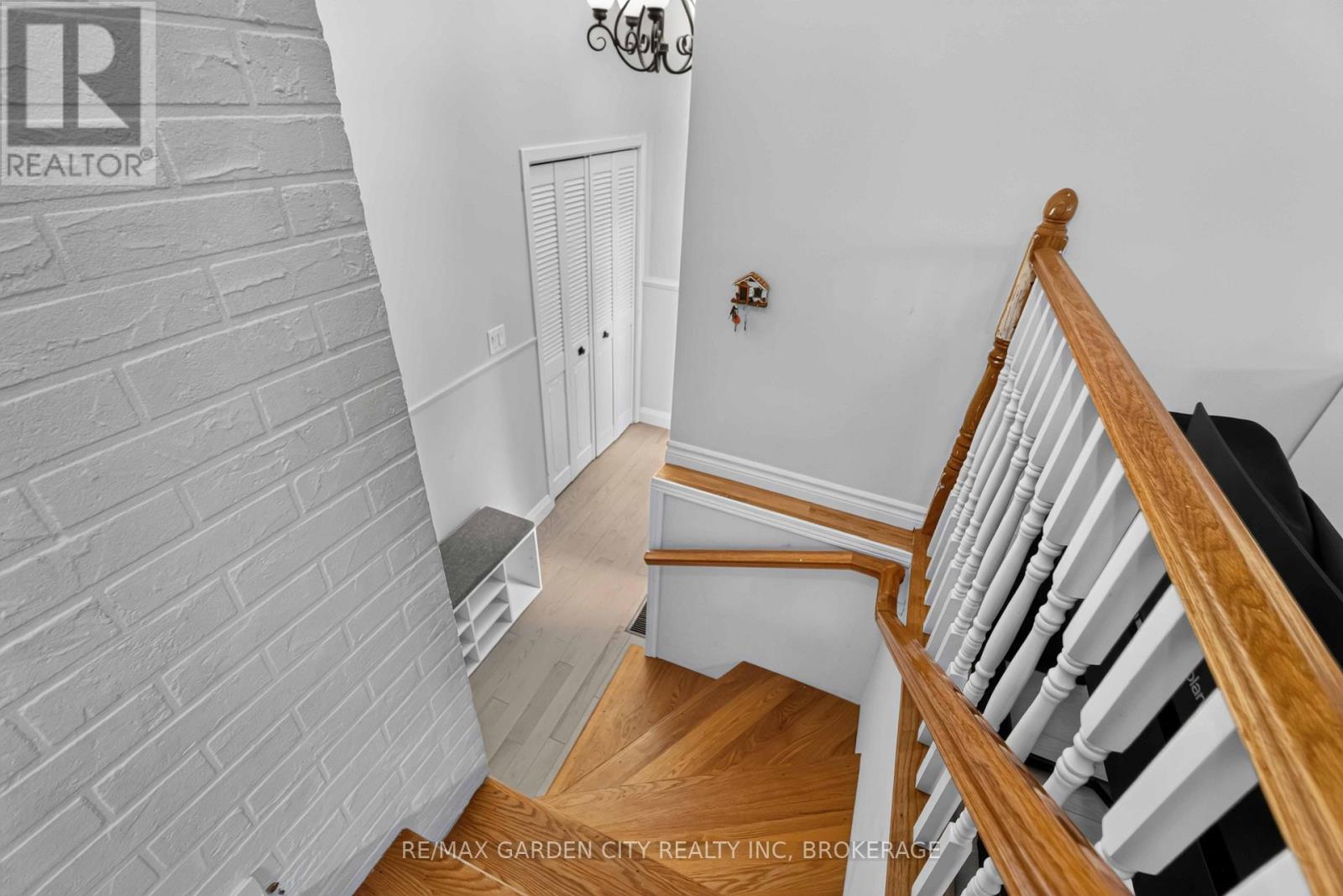 3 Fallingbrook Drive, Pelham, Ontario  L0S 1E0 - Photo 6 - X13617092