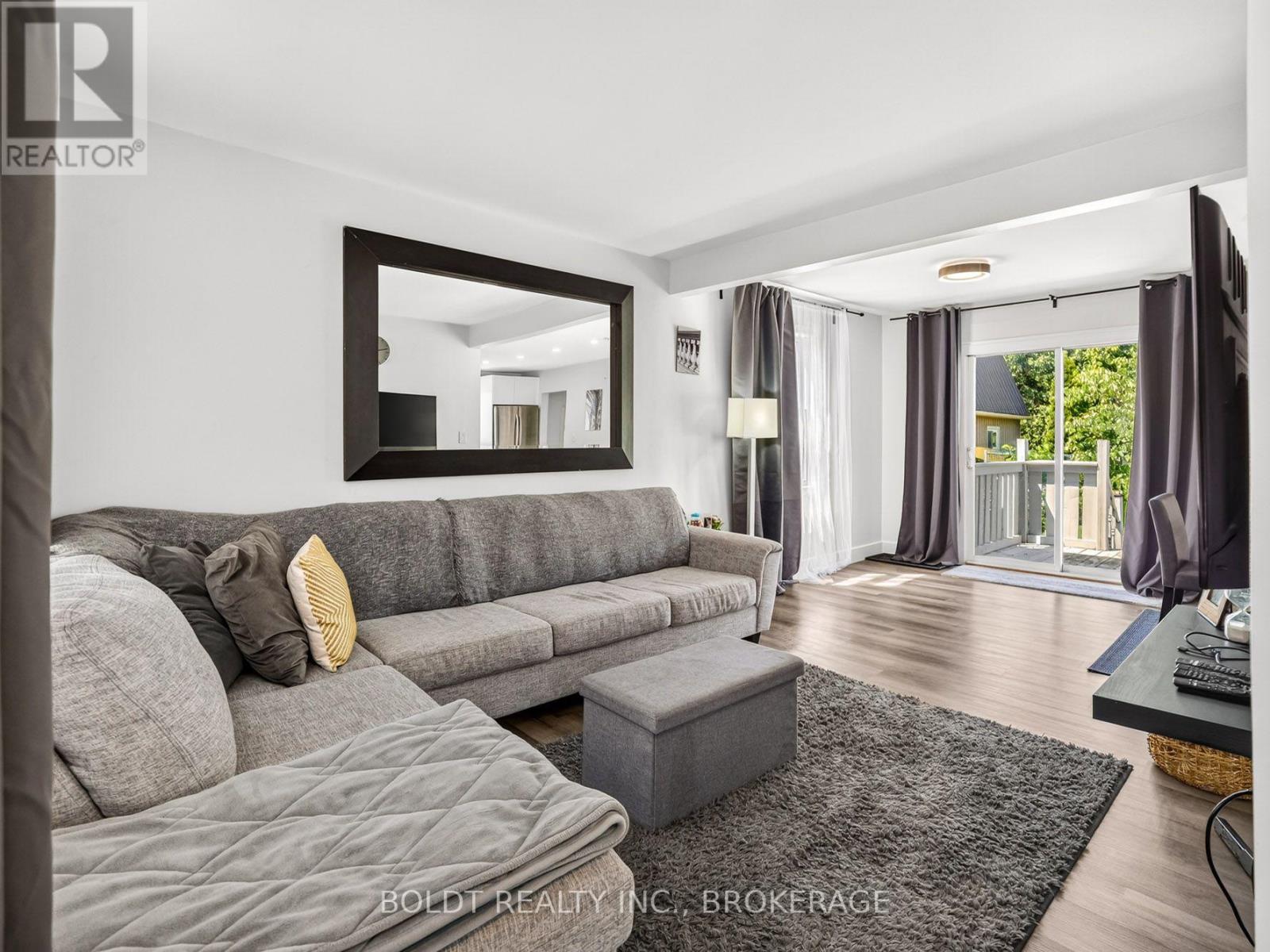 642 Penner Road, Niagara-On-The-Lake, Ontario  L0S 1J0 - Photo 12 - X13617348