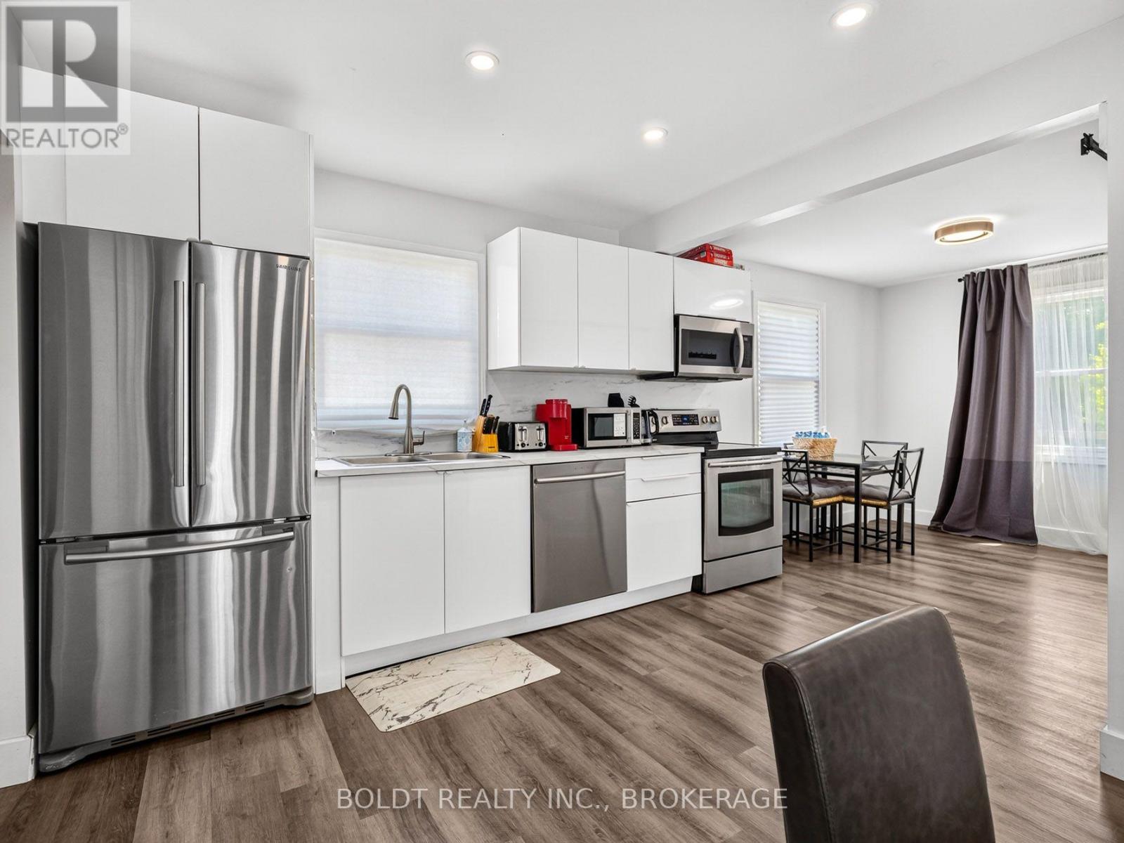 642 Penner Road, Niagara-On-The-Lake, Ontario  L0S 1J0 - Photo 6 - X13617348