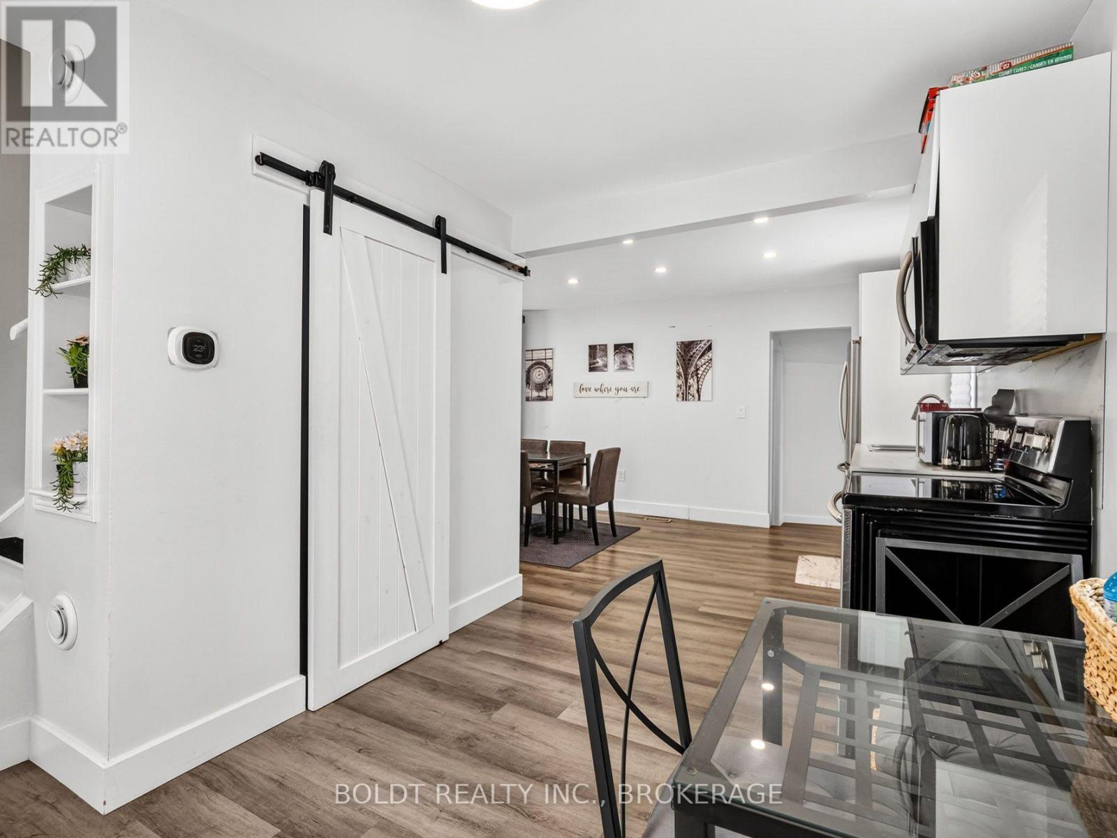 642 Penner Road, Niagara-On-The-Lake, Ontario  L0S 1J0 - Photo 8 - X13617348