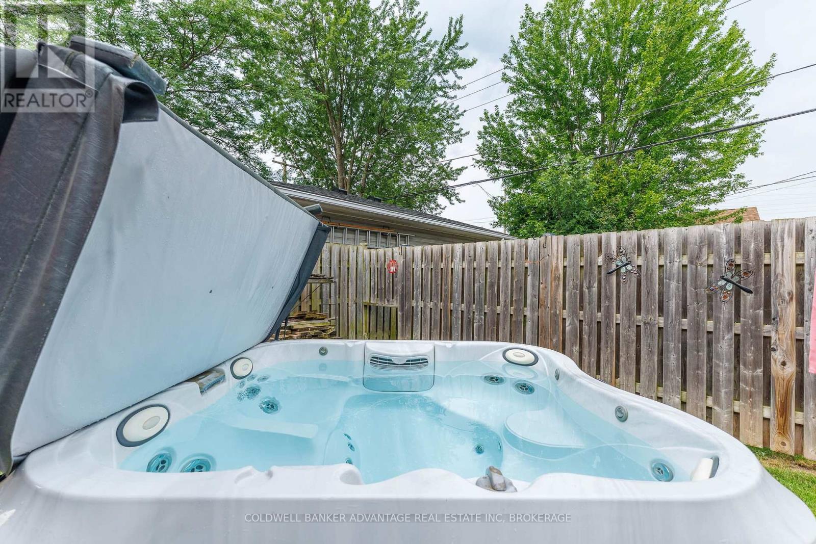 74 Pinehurst Drive, Welland, Ontario  L3C 3J1 - Photo 7 - X13617740