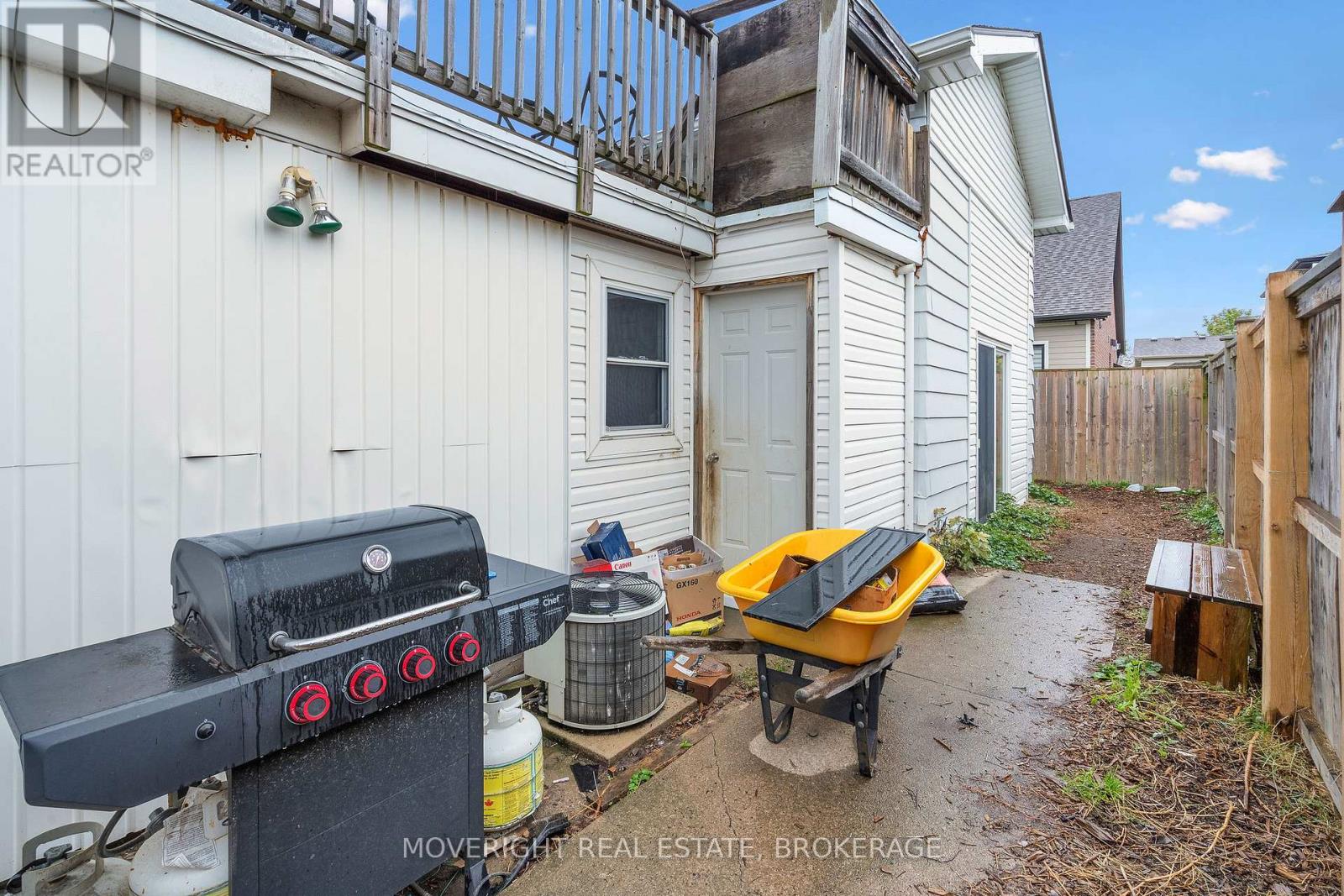 12 A Third Ave Louth Avenue, St. Catharines, Ontario  L2R 6P9 - Photo 32 - X13617766