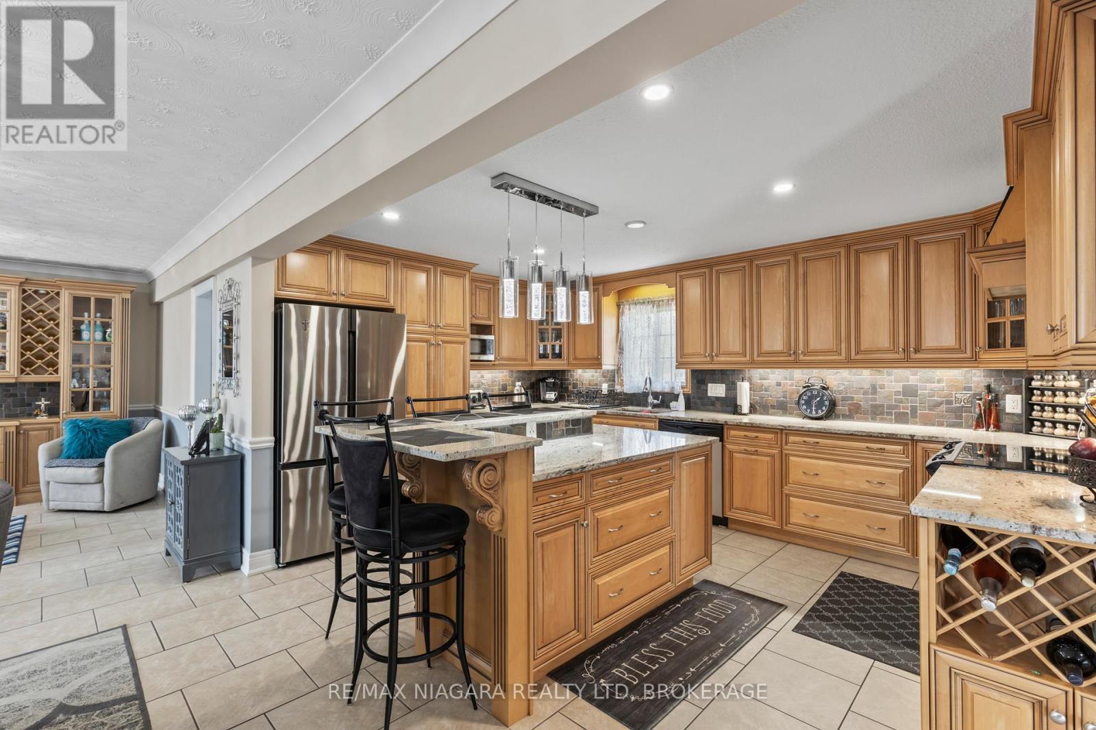 724 Line 3 Road S, Niagara-On-The-Lake, Ontario  L0S 1J0 - Photo 11 - X13617818