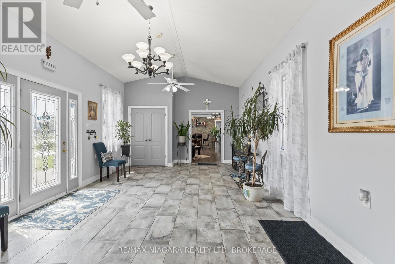 724 Line 3 Road S, Niagara-On-The-Lake, Ontario  L0S 1J0 - Photo 23 - X13617818