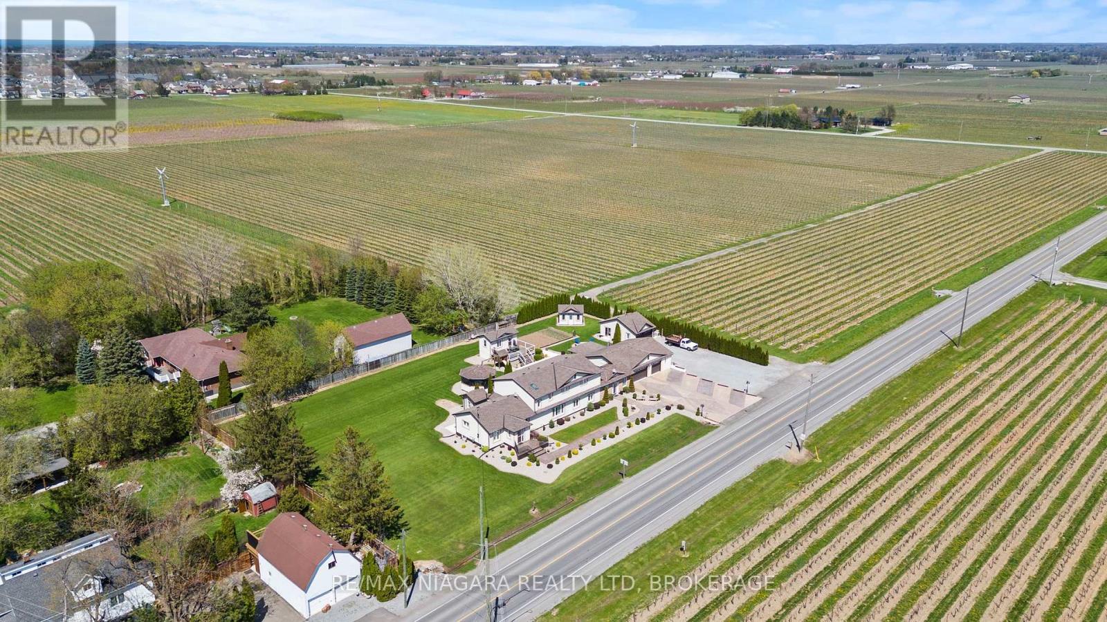 724 Line 3 Road S, Niagara-On-The-Lake, Ontario  L0S 1J0 - Photo 48 - X13617818