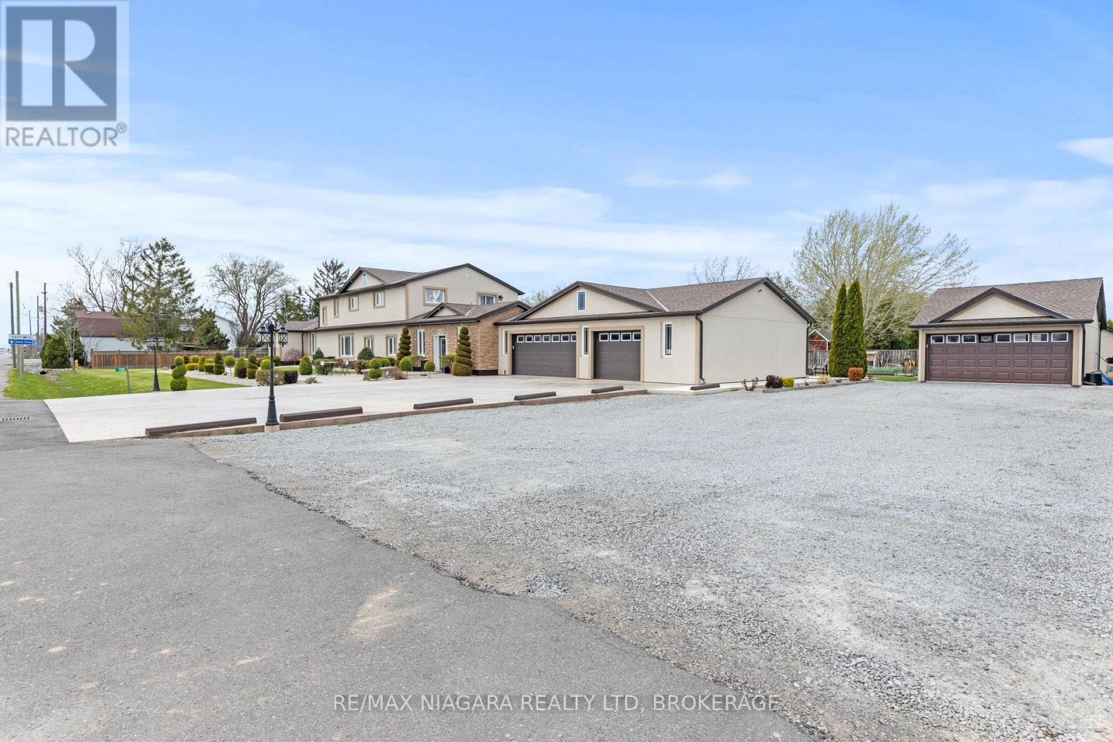 724 Line 3 Road S, Niagara-On-The-Lake, Ontario  L0S 1J0 - Photo 5 - X13617818