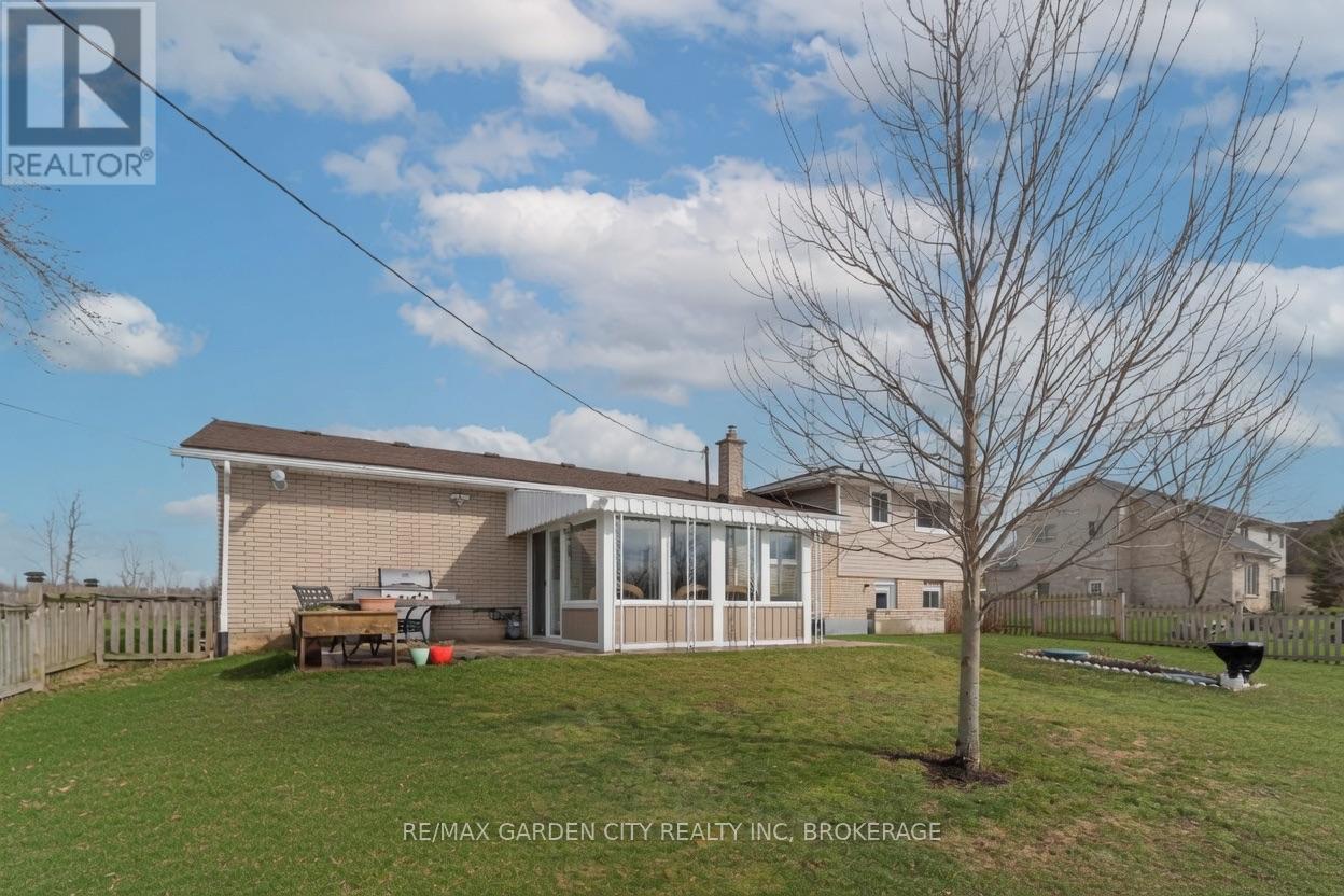 147 Cairns Crescent, Fort Erie, Ontario  L2A 5M4 - Photo 6 - X13617996