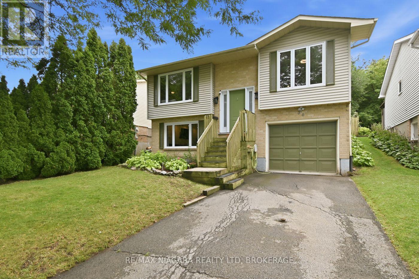36 Hemlock Street, St. Catharines, Ontario  L2T 4B7 - Photo 2 - X13618198