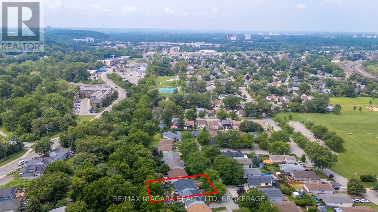 36 Hemlock Street, St. Catharines, Ontario  L2T 4B7 - Photo 38 - X13618198