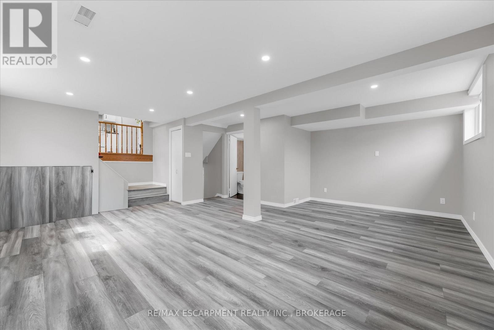 7506 Jubilee Drive, Niagara Falls, Ontario  L2G 7J5 - Photo 20 - X13618562