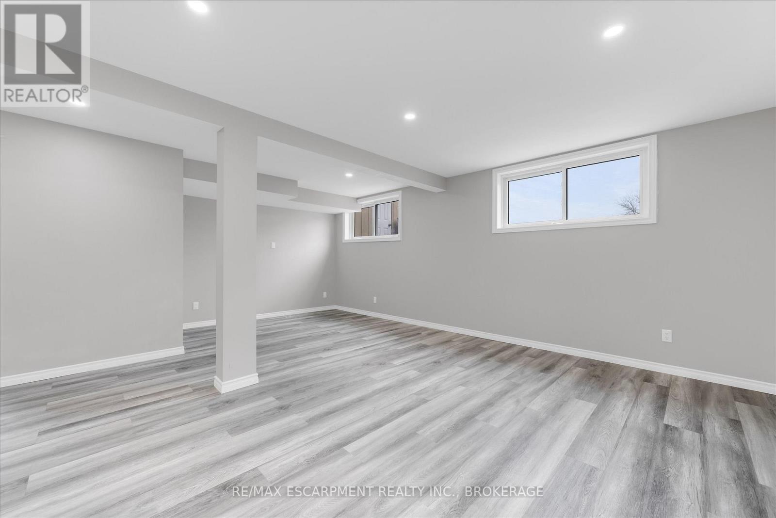7506 Jubilee Drive, Niagara Falls, Ontario  L2G 7J5 - Photo 21 - X13618562