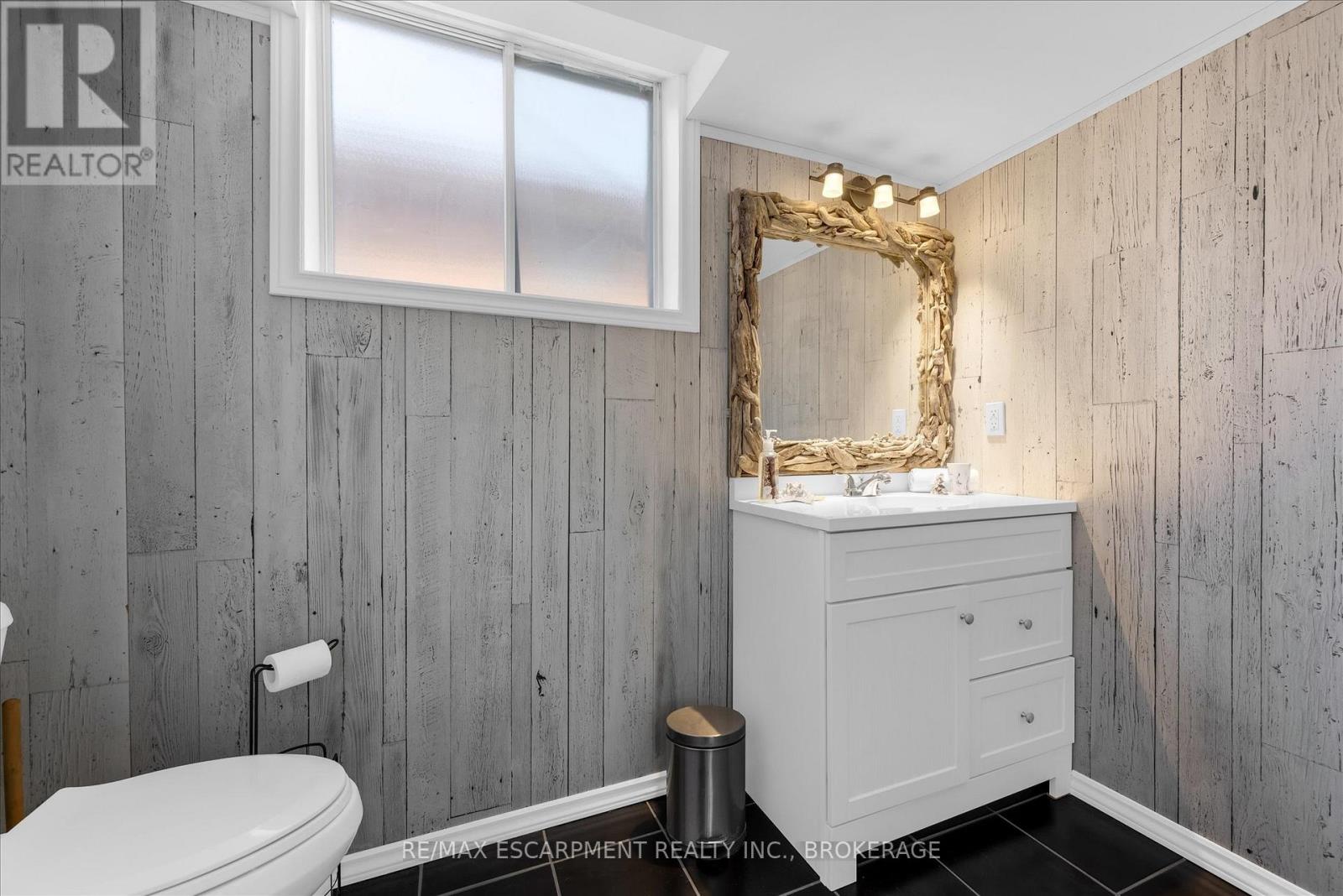 7506 Jubilee Drive, Niagara Falls, Ontario  L2G 7J5 - Photo 23 - X13618562