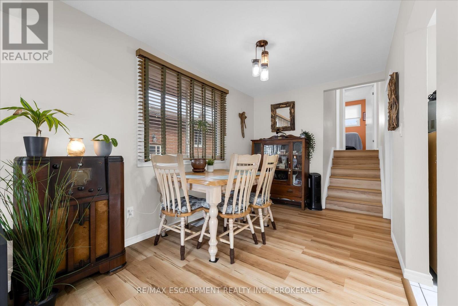 7506 Jubilee Drive, Niagara Falls, Ontario  L2G 7J5 - Photo 6 - X13618562